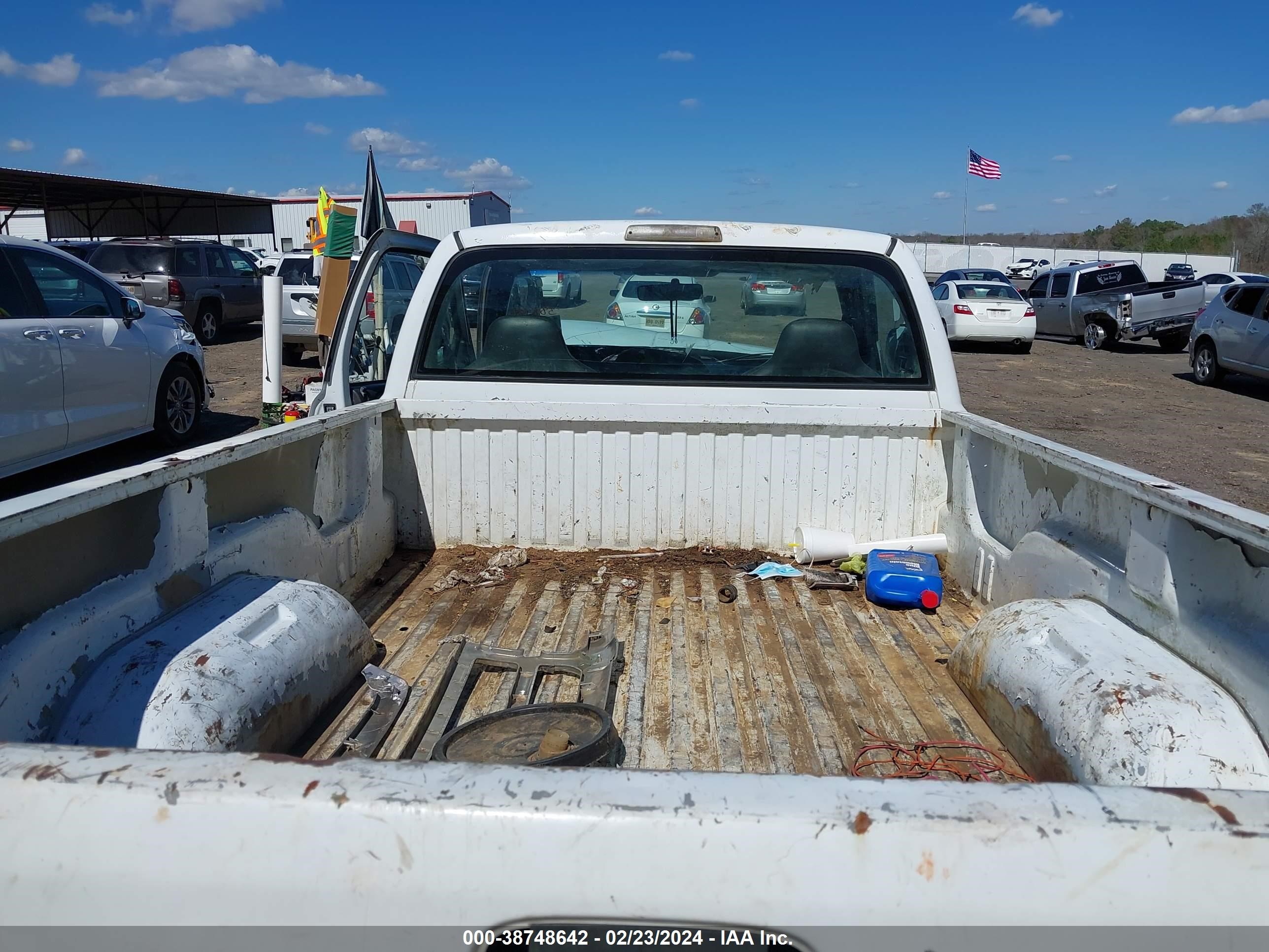 Photo 7 VIN: 1B7HC16Y61S699458 - DODGE RAM 