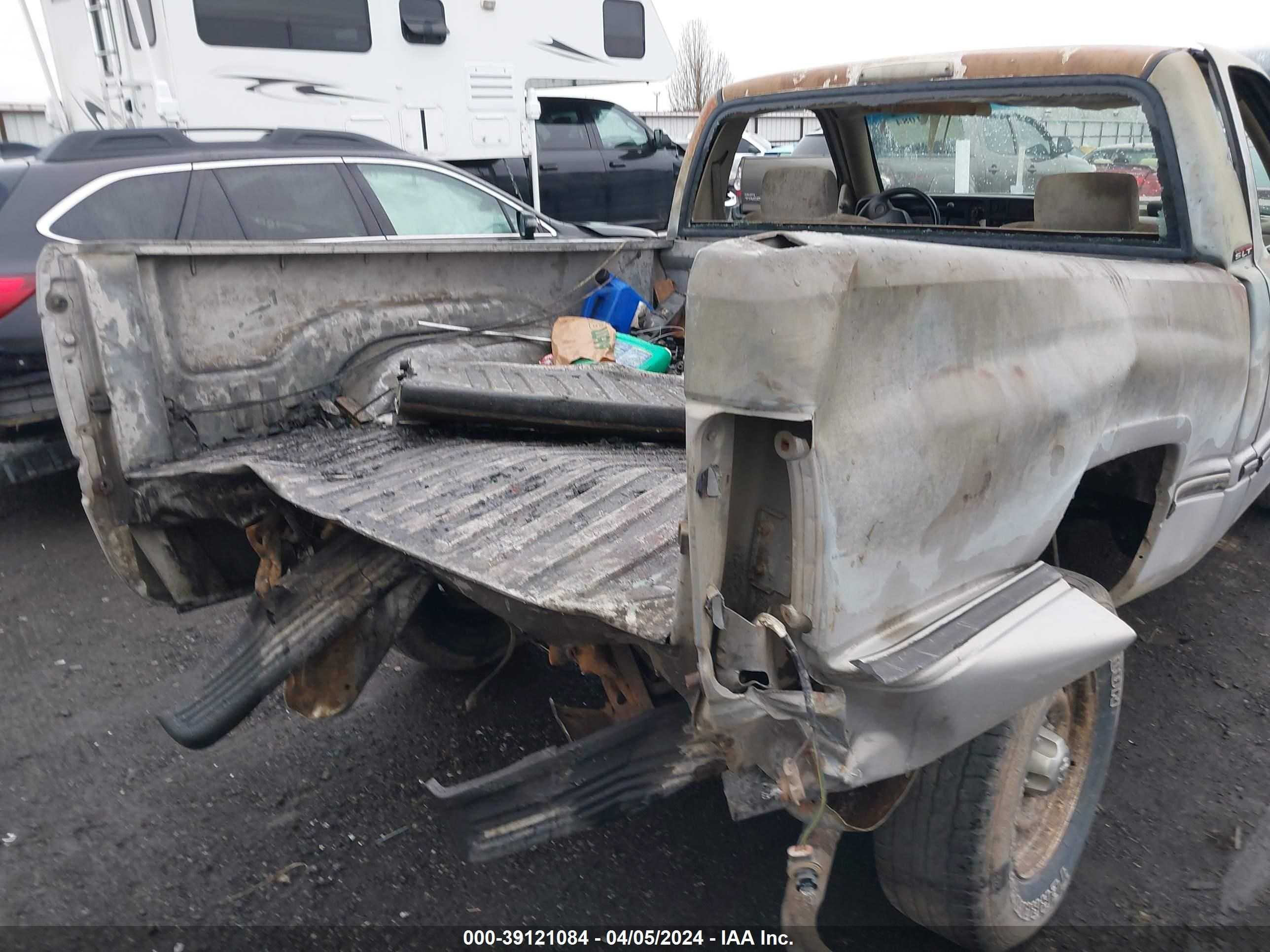 Photo 14 VIN: 1B7HC16Y9SS217857 - DODGE RAM 