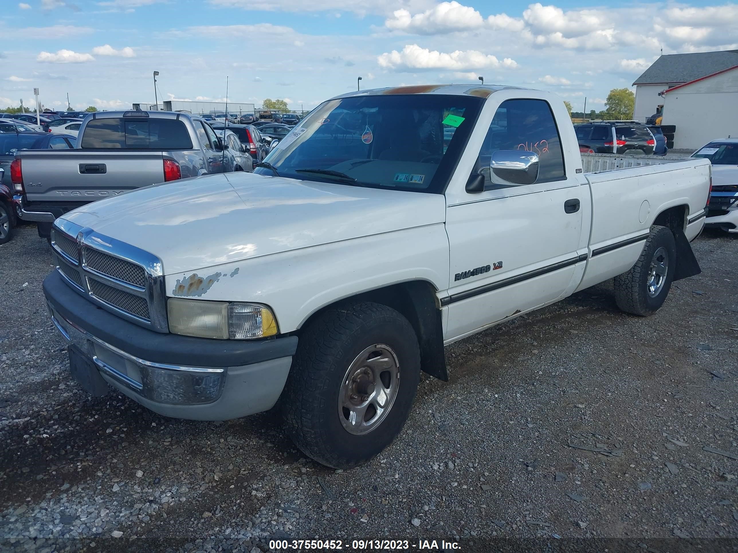 Photo 1 VIN: 1B7HC16YXSS274763 - DODGE RAM 