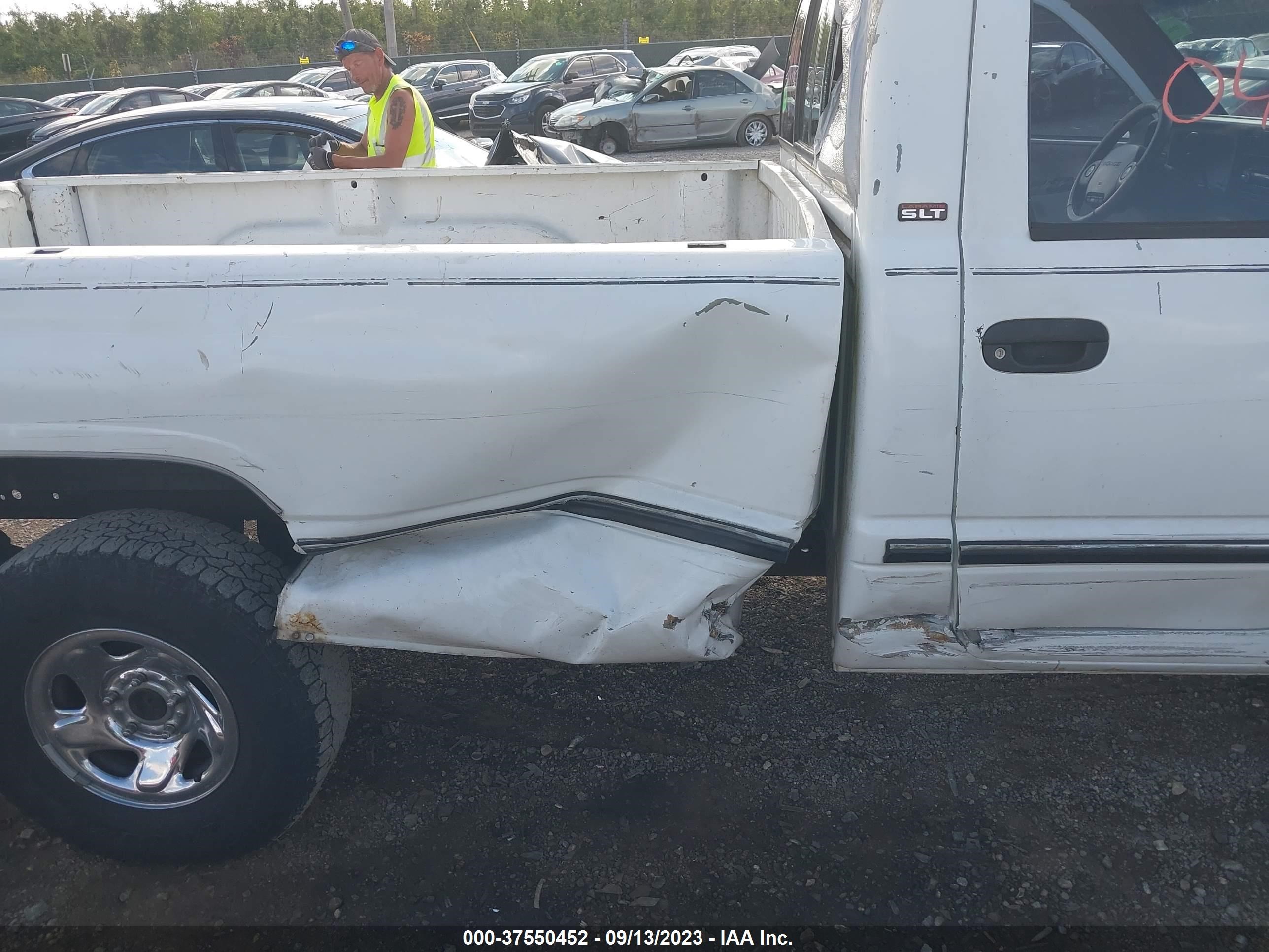 Photo 5 VIN: 1B7HC16YXSS274763 - DODGE RAM 