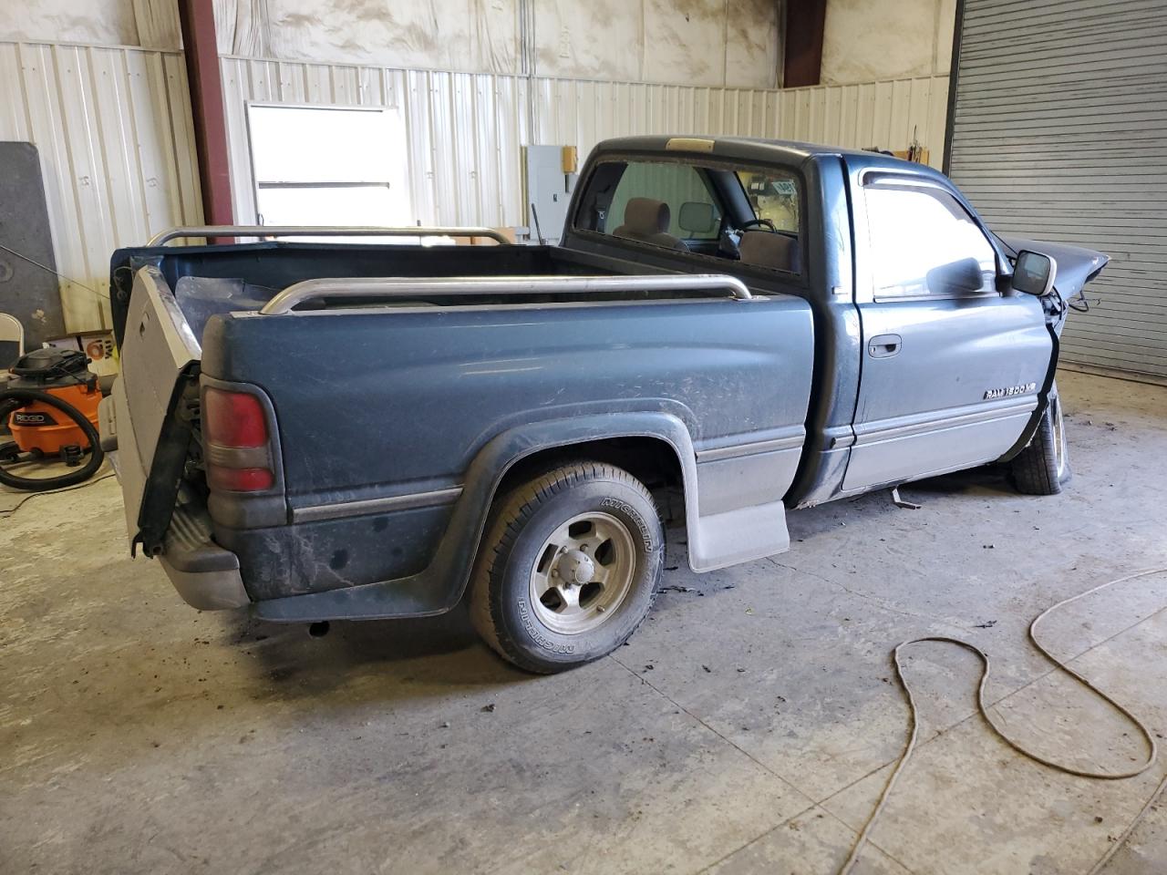 Photo 2 VIN: 1B7HC16Z2SS243578 - DODGE RAM 