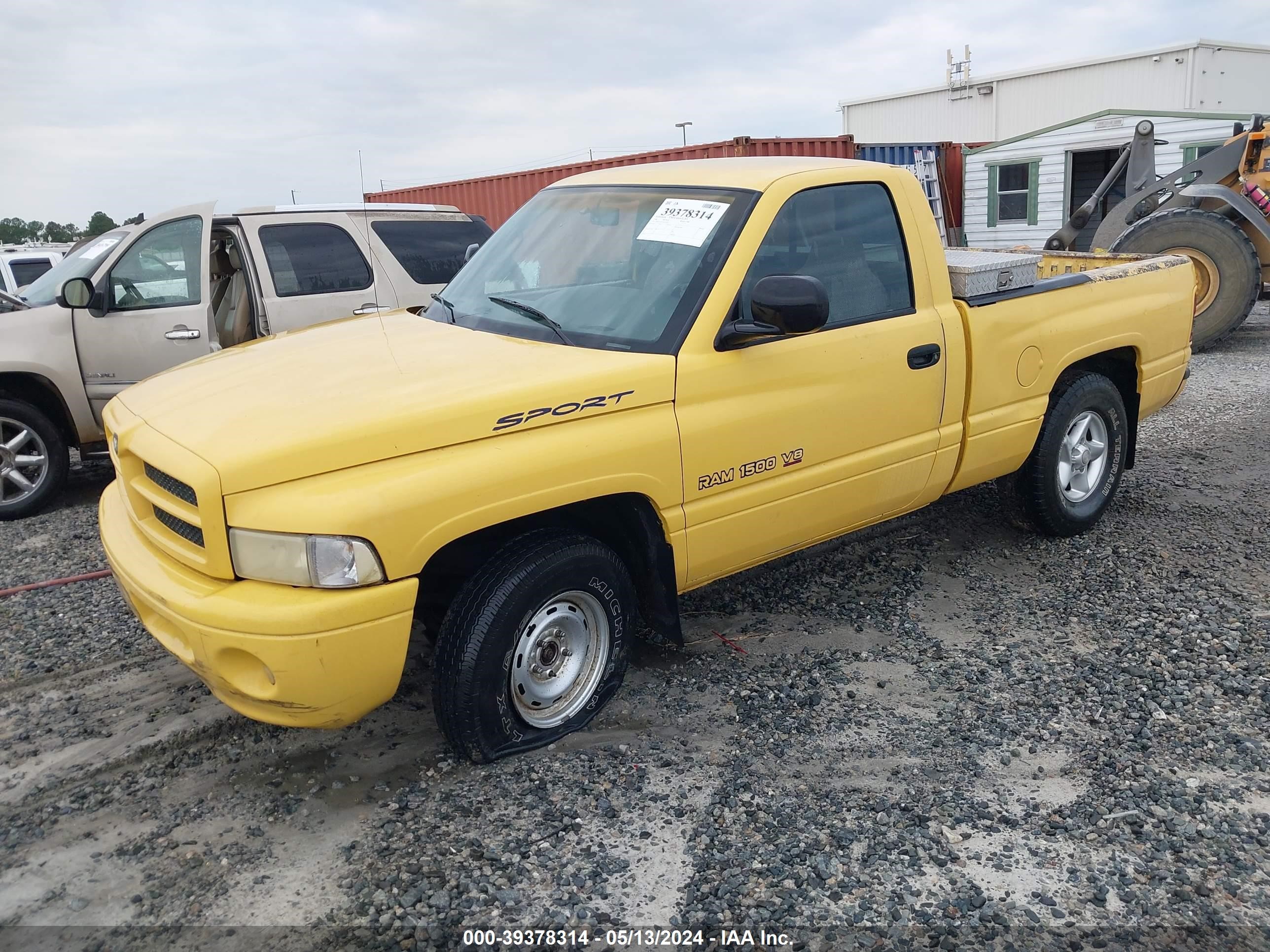 Photo 1 VIN: 1B7HC16Z6YS578268 - DODGE RAM 