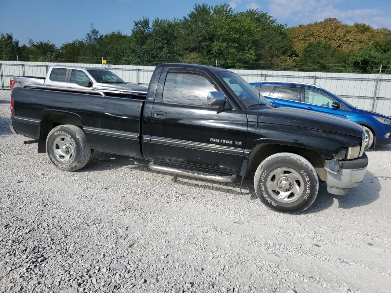 Photo 3 VIN: 1B7HC16Z7SS379835 - DODGE RAM 