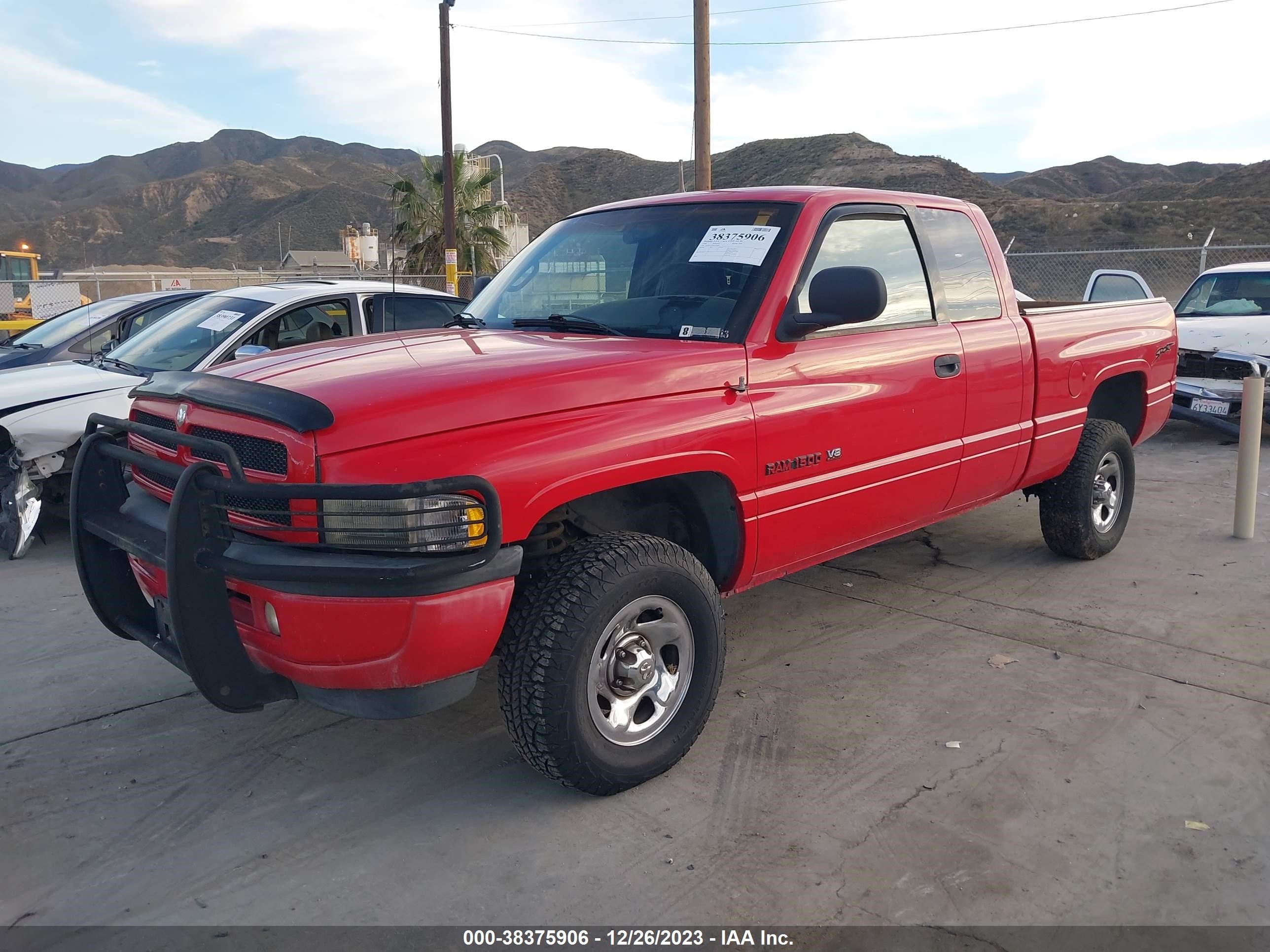 Photo 1 VIN: 1B7HF13Y2WJ218484 - DODGE RAM 