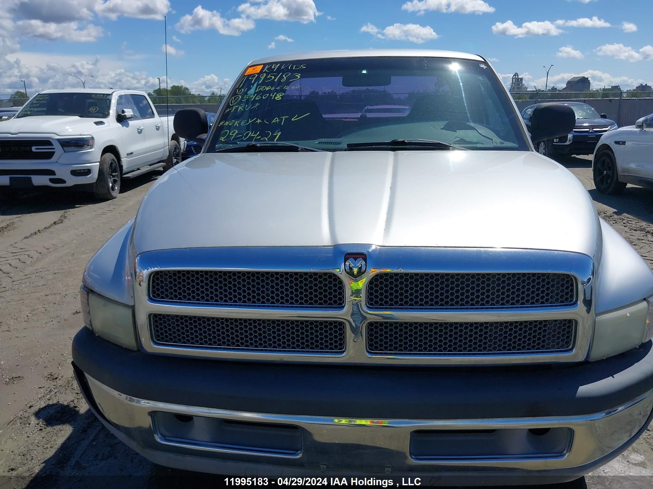 Photo 5 VIN: 1B7HF13YX1J546048 - DODGE RAM 