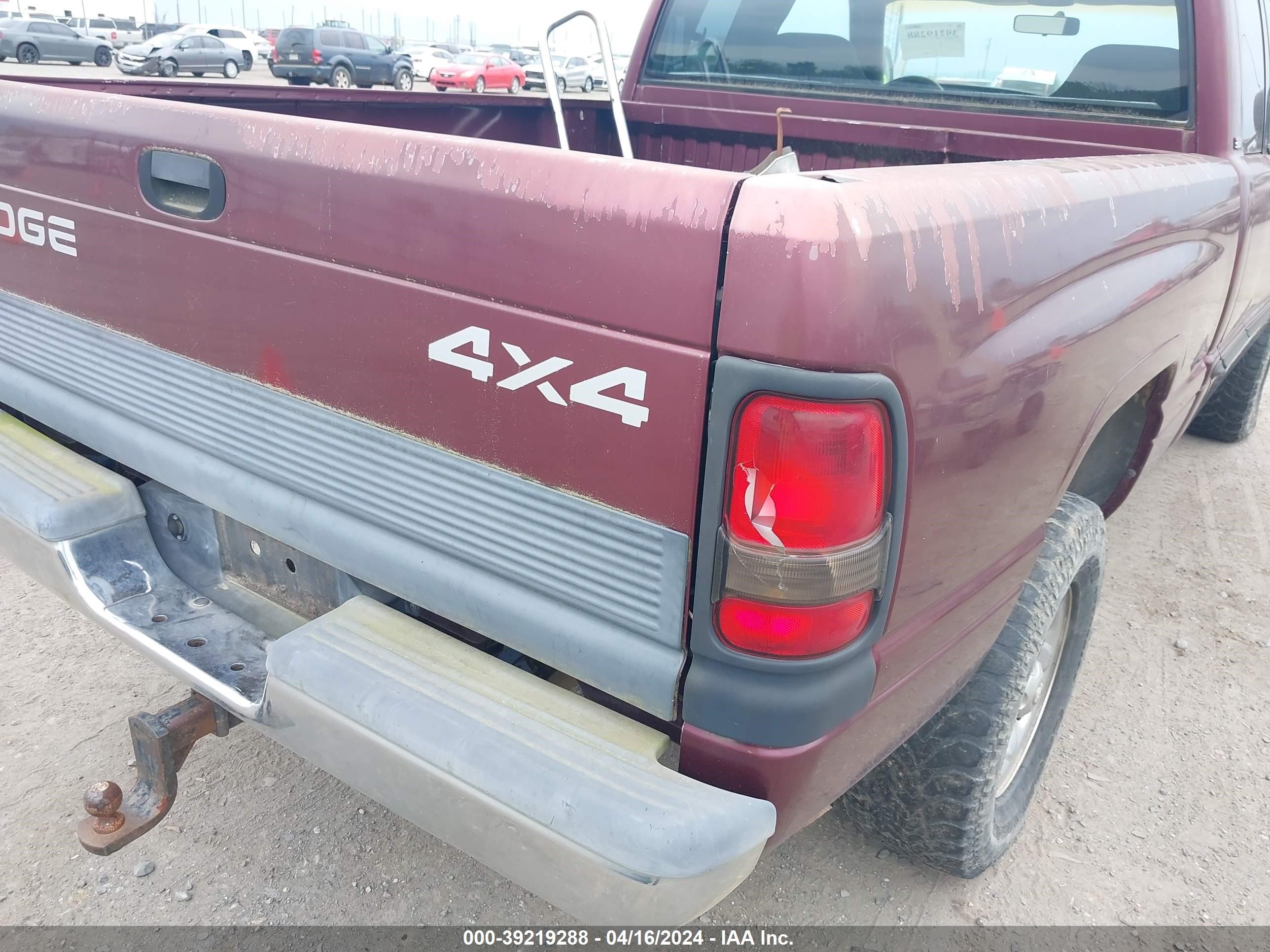 Photo 5 VIN: 1B7HF13Z01J229629 - DODGE RAM 