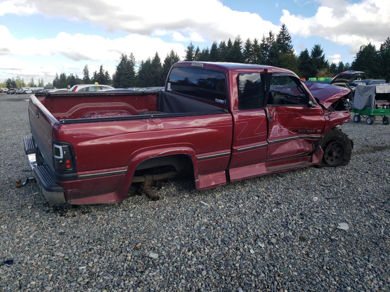 Photo 2 VIN: 1B7HF13Z0TJ189426 - DODGE RAM 