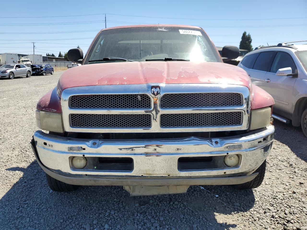 Photo 4 VIN: 1B7HF13Z1XJ521511 - DODGE RAM 