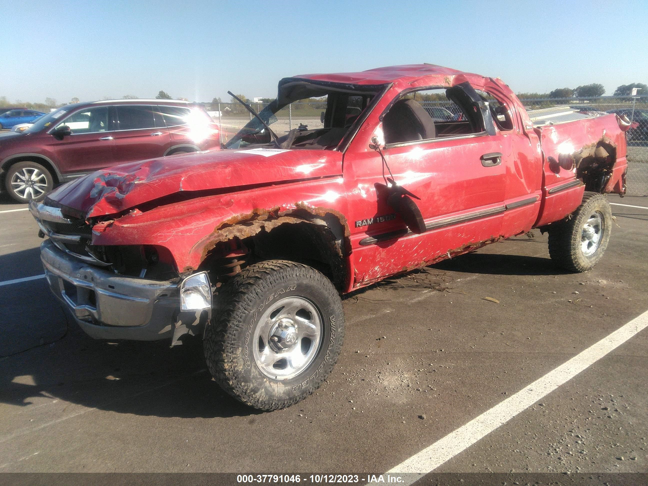 Photo 1 VIN: 1B7HF13Z4WJ113616 - DODGE RAM 