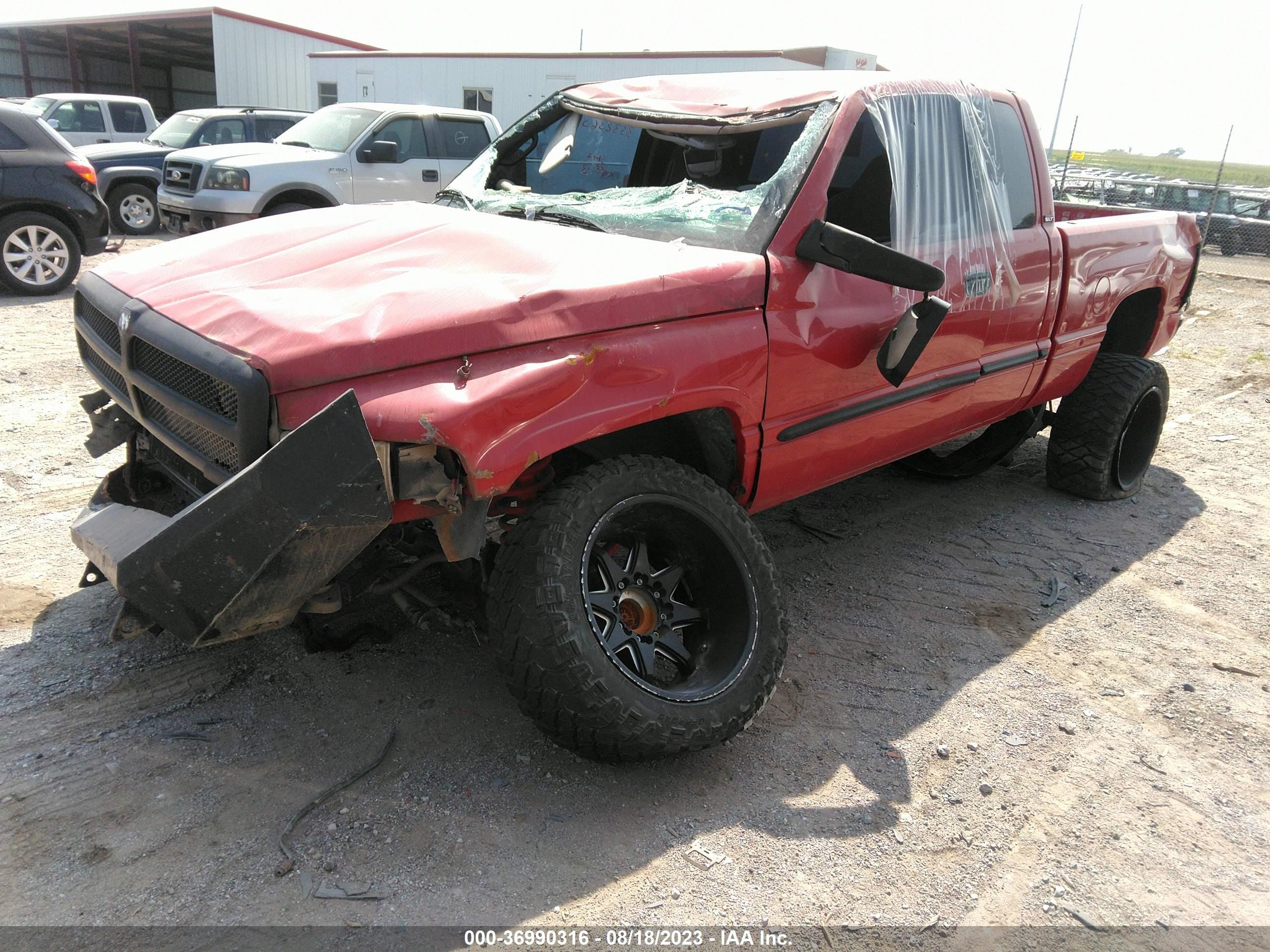 Photo 1 VIN: 1B7HF13Z4YJ140625 - DODGE RAM 