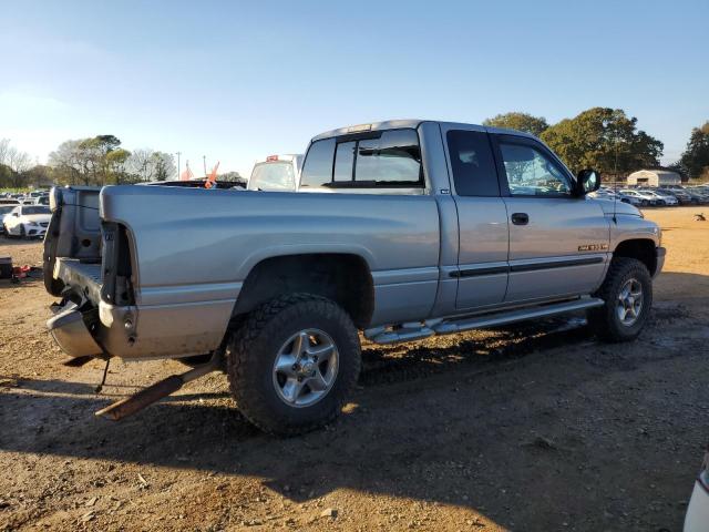 Photo 2 VIN: 1B7HF13Z7YJ129408 - DODGE RAM 1500 