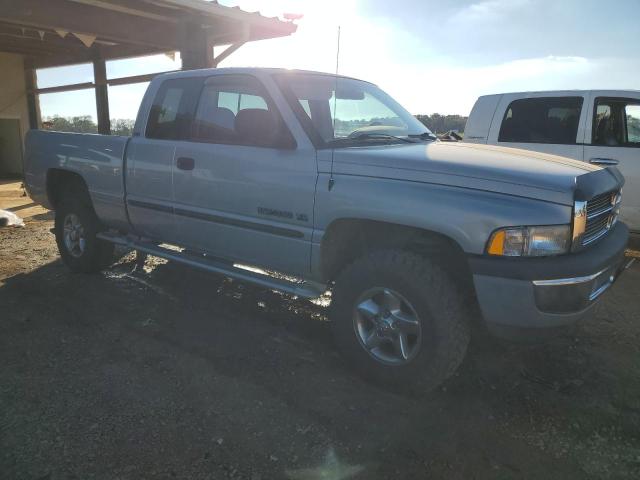 Photo 3 VIN: 1B7HF13Z7YJ129408 - DODGE RAM 1500 