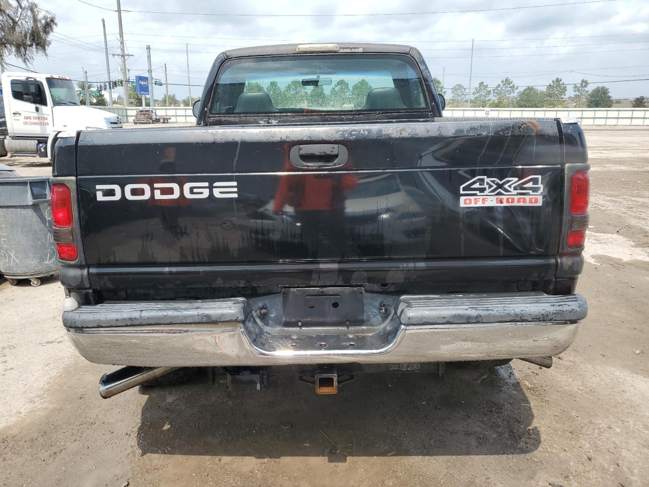 Photo 5 VIN: 1B7HF16Y11S126281 - DODGE RAM 