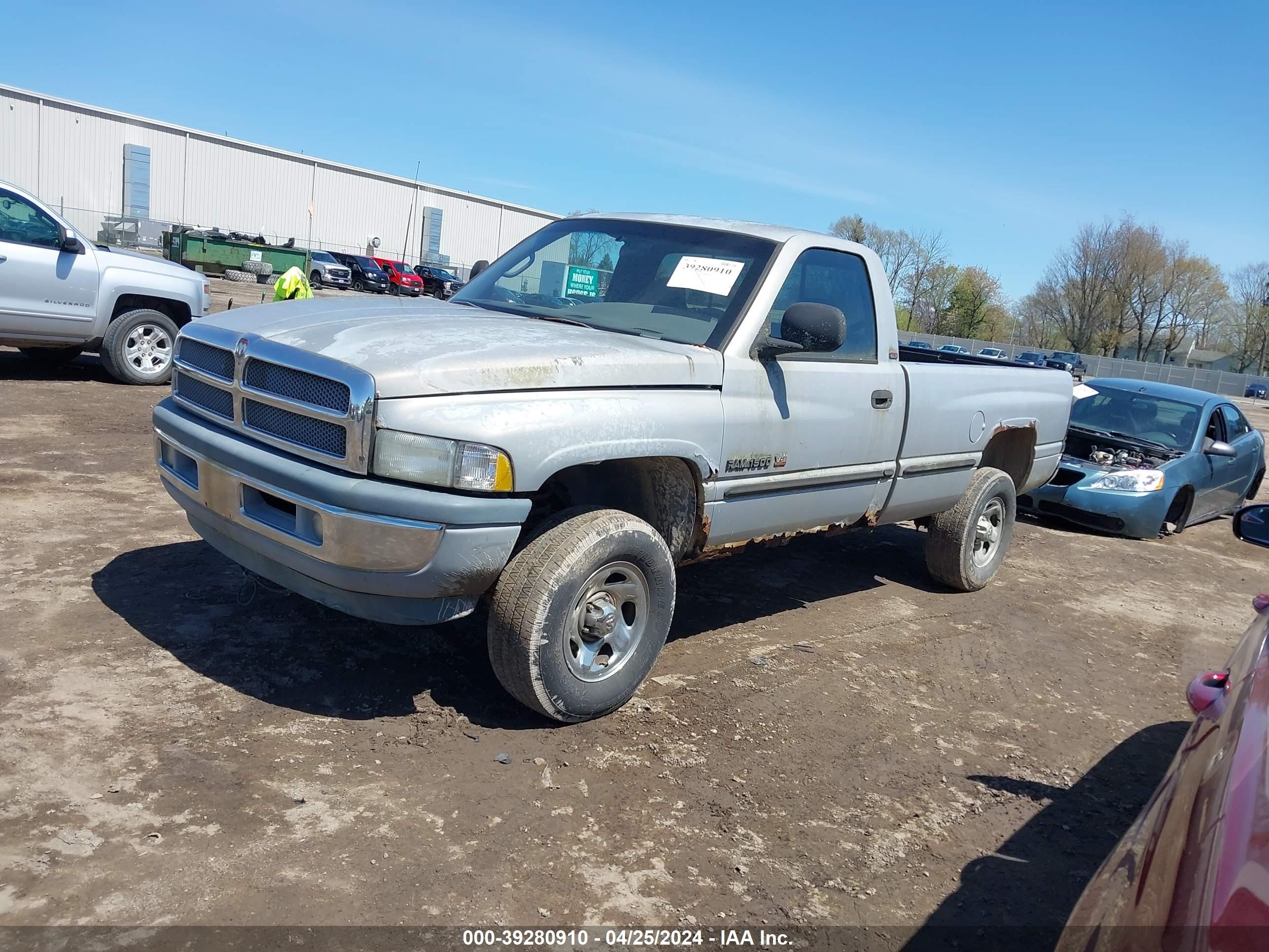 Photo 1 VIN: 1B7HF16Y3WS624313 - DODGE RAM 