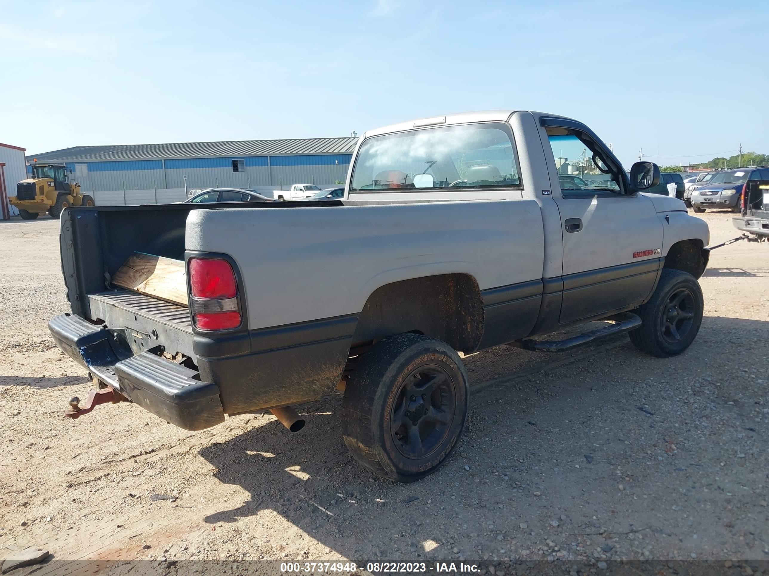 Photo 3 VIN: 1B7HF16Y51S291542 - DODGE RAM 