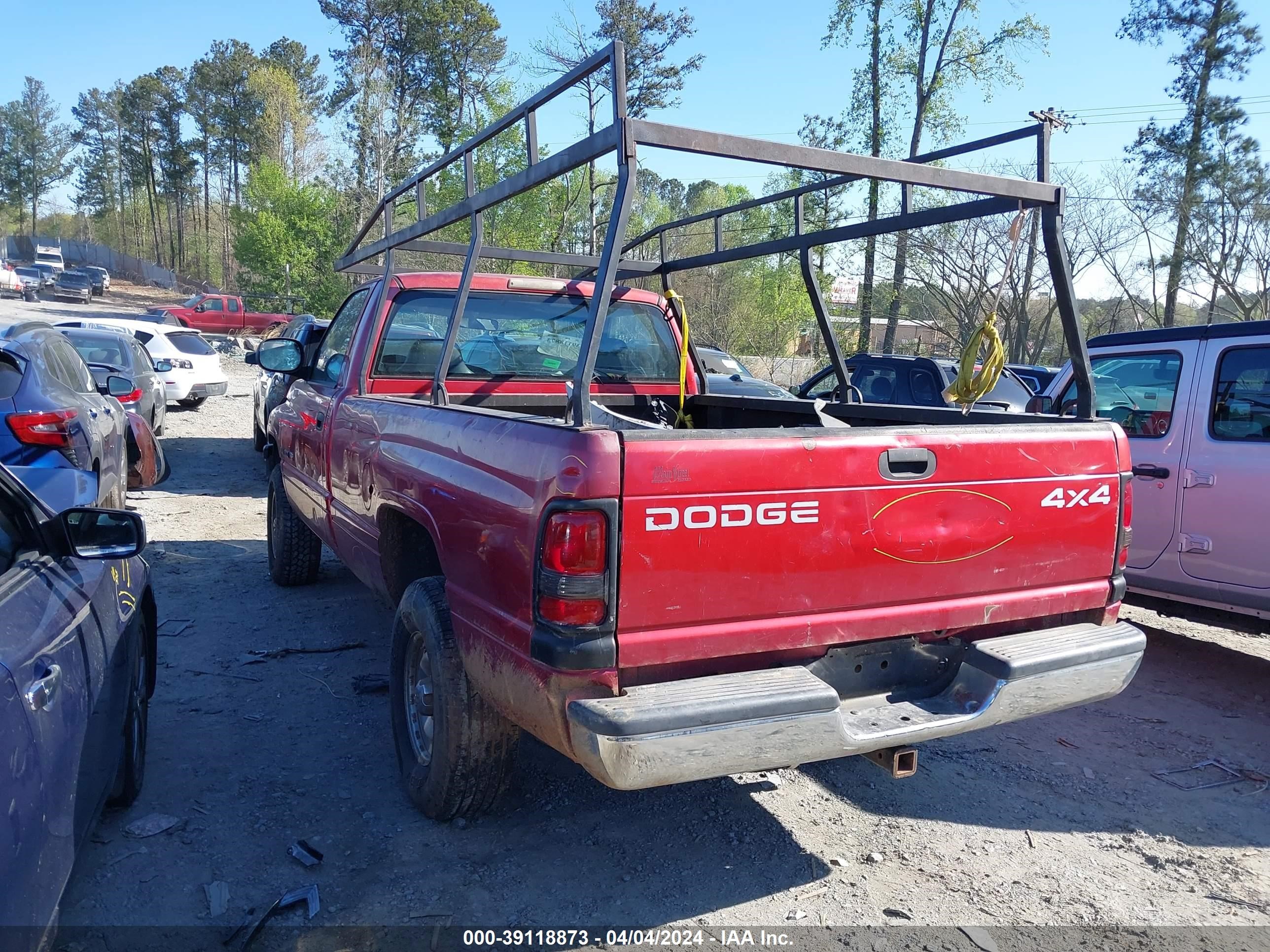 Photo 2 VIN: 1B7HF16Y5WS566012 - DODGE RAM 