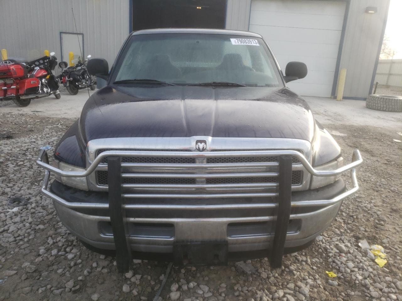 Photo 4 VIN: 1B7HF16Y6XS287024 - DODGE RAM 