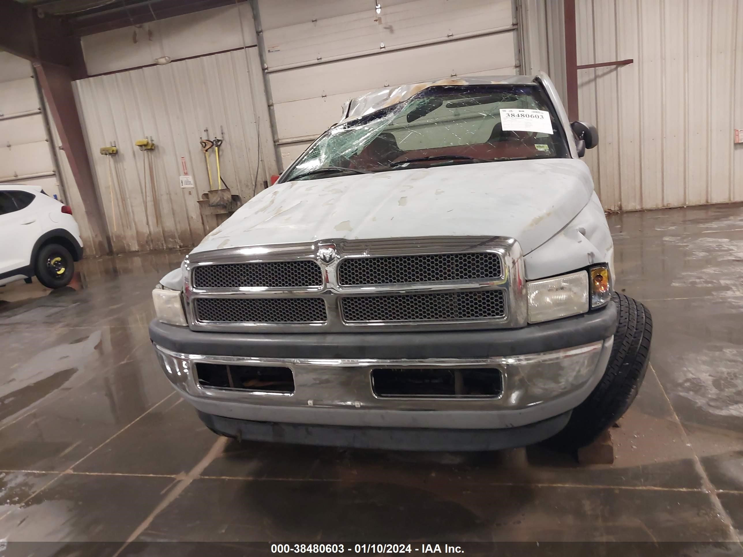 Photo 11 VIN: 1B7HF16YXSS122795 - DODGE RAM 