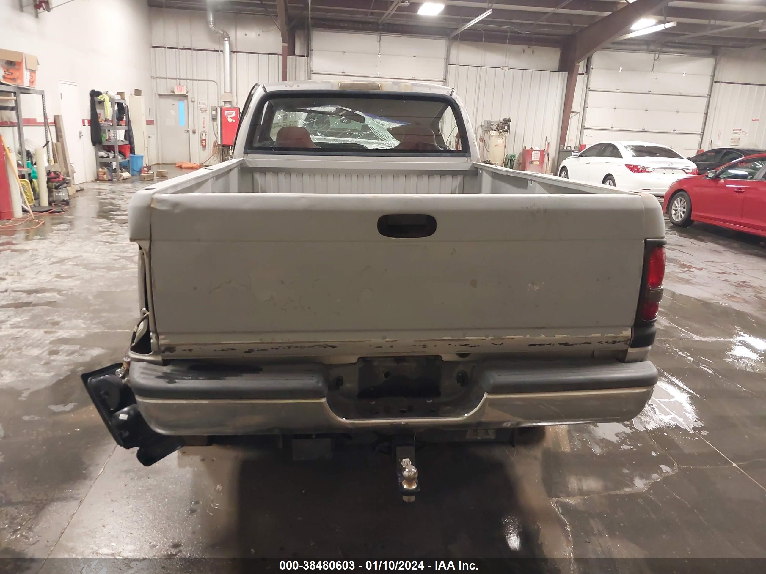 Photo 15 VIN: 1B7HF16YXSS122795 - DODGE RAM 