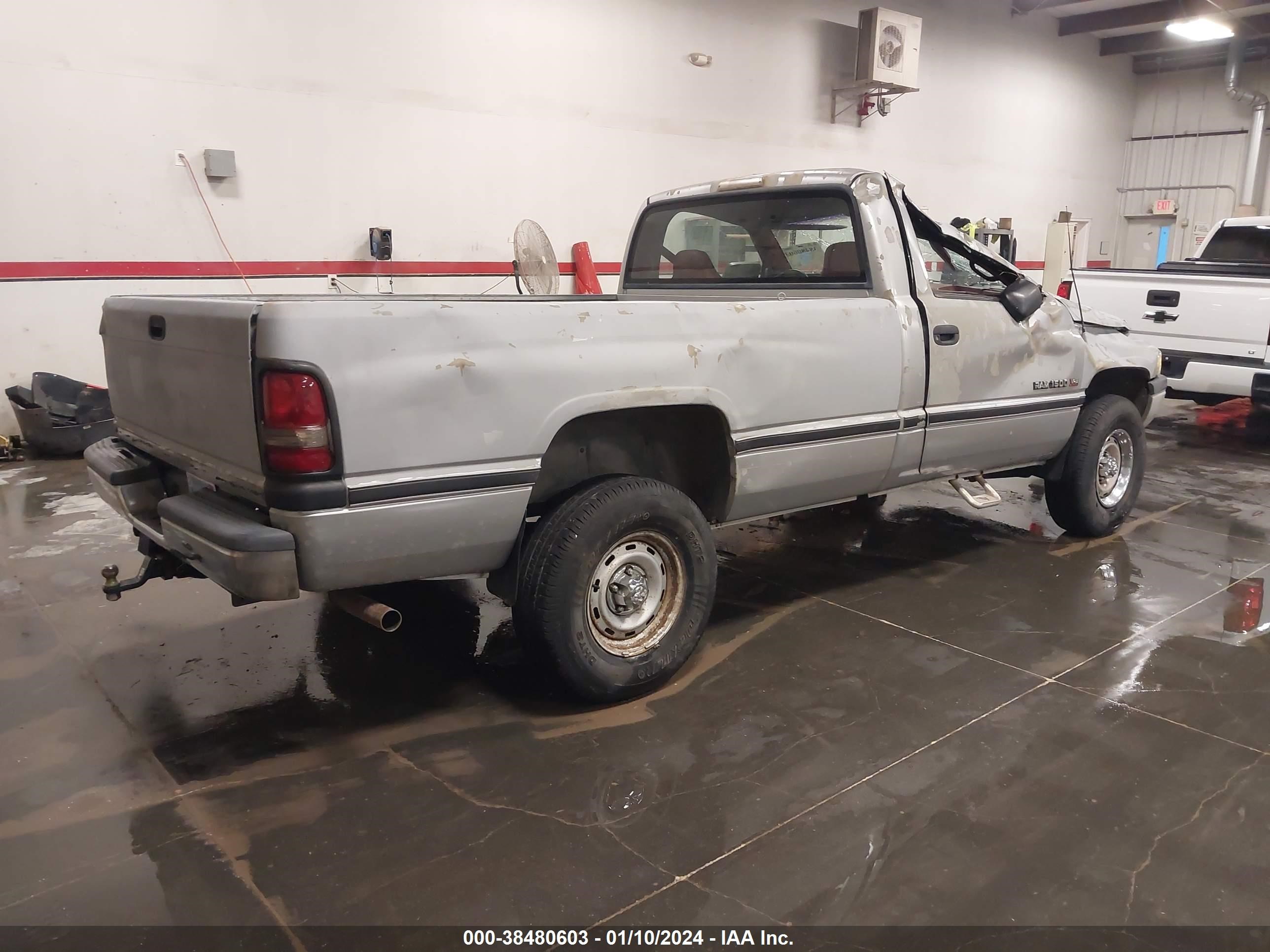 Photo 3 VIN: 1B7HF16YXSS122795 - DODGE RAM 