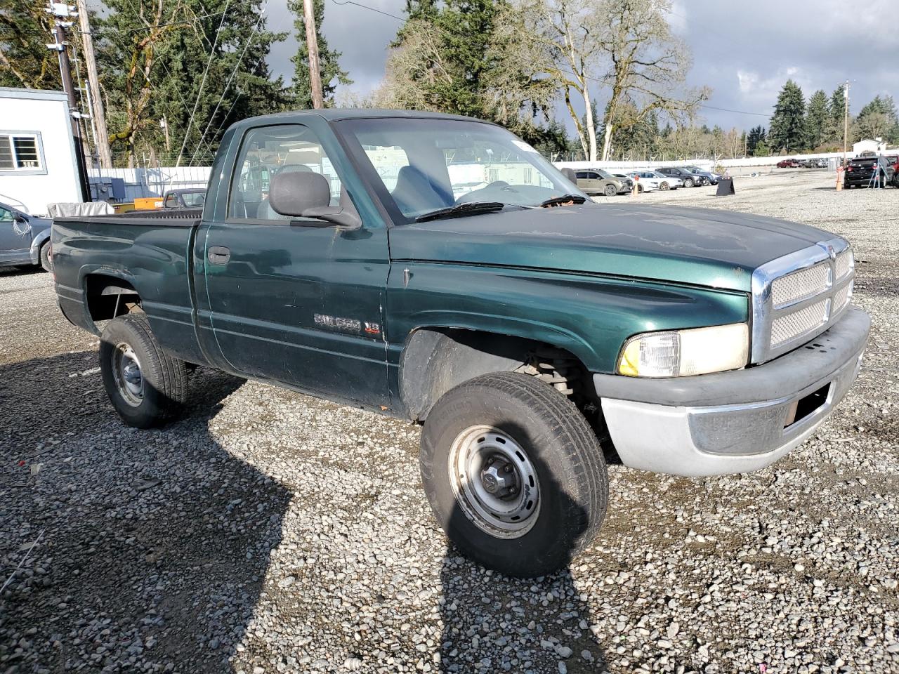 Photo 3 VIN: 1B7HF16Z71S722858 - DODGE RAM 