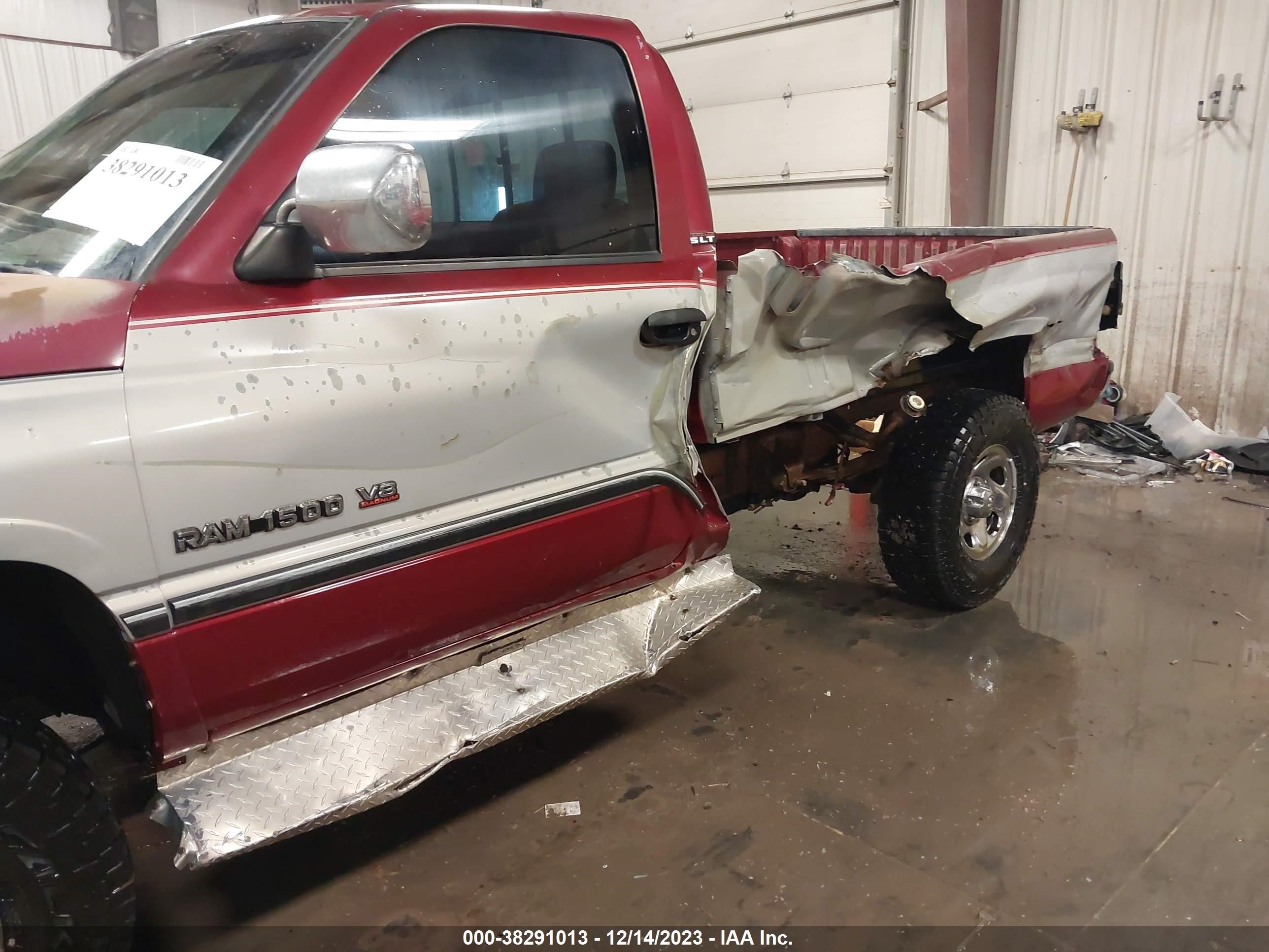 Photo 5 VIN: 1B7HF16Z9RS590097 - DODGE RAM 