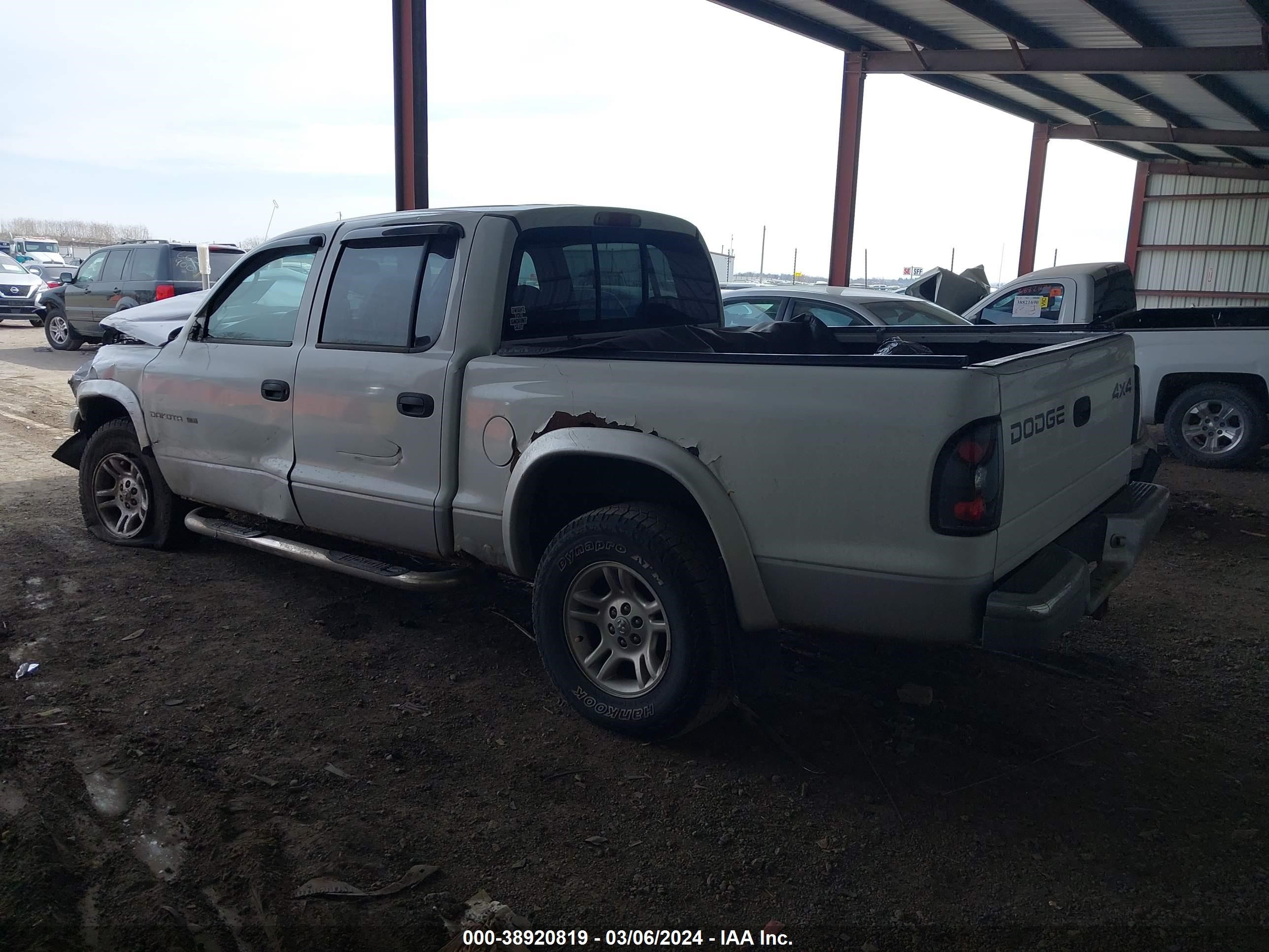 Photo 2 VIN: 1B7HG2AN31S348160 - DODGE DAKOTA 