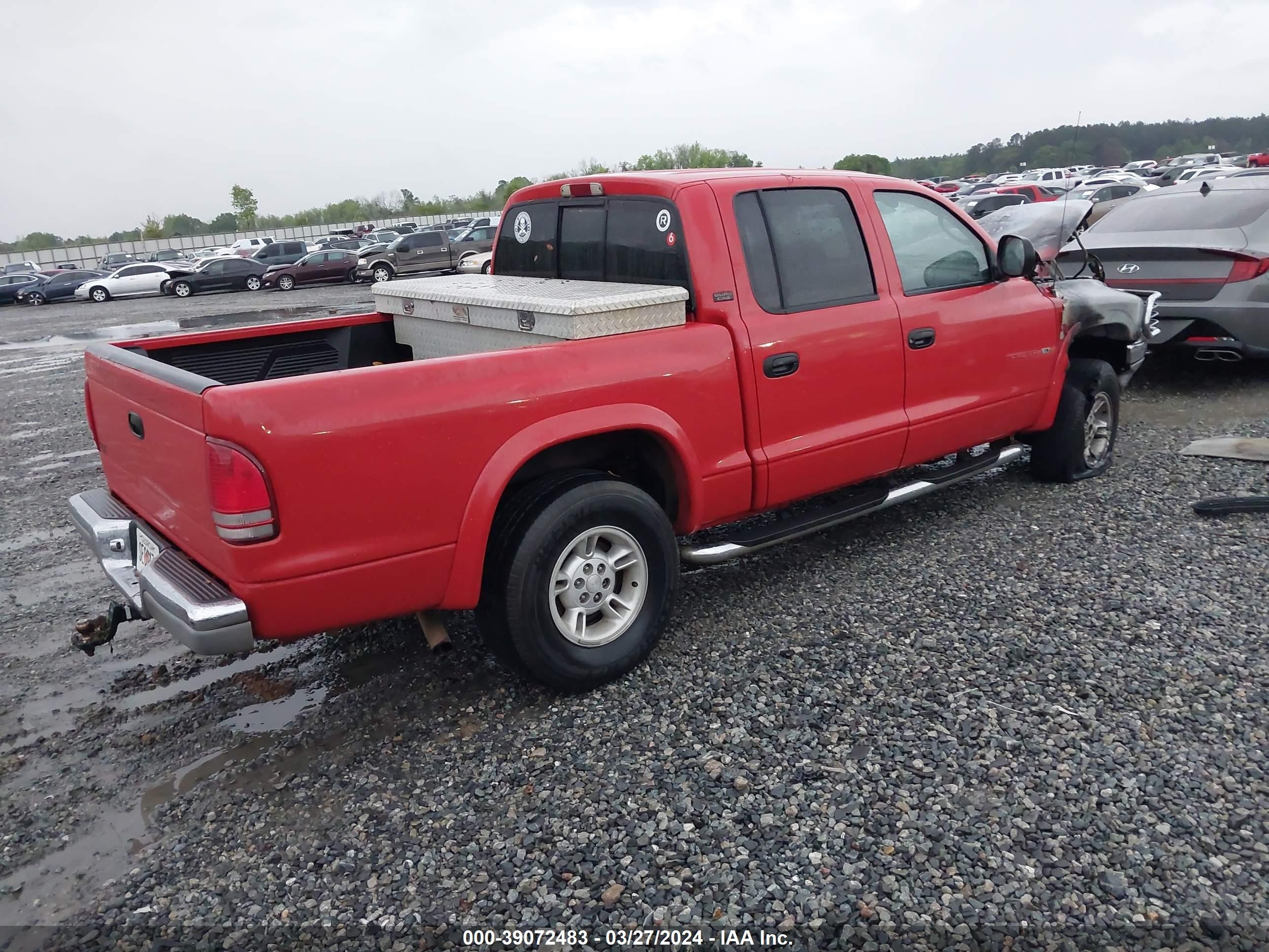 Photo 3 VIN: 1B7HG2AZ2YS754377 - DODGE DAKOTA 