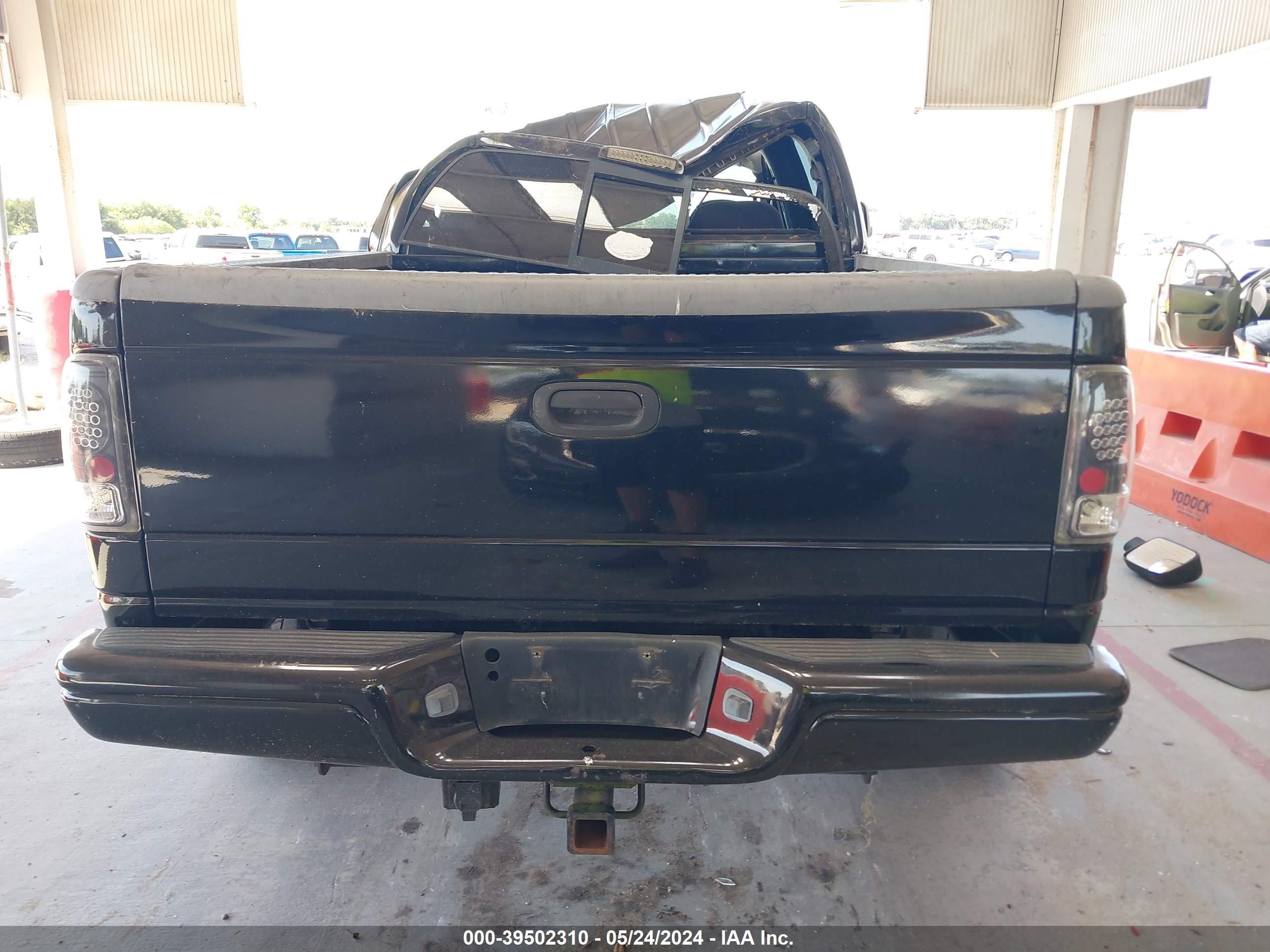 Photo 15 VIN: 1B7HG2AZ7YS734786 - DODGE DAKOTA 