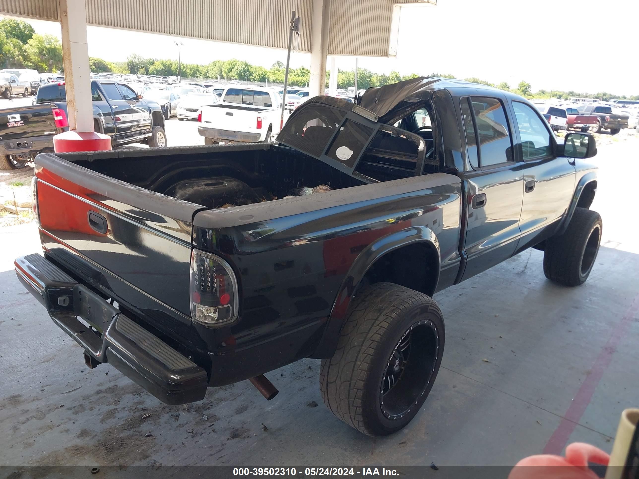 Photo 3 VIN: 1B7HG2AZ7YS734786 - DODGE DAKOTA 