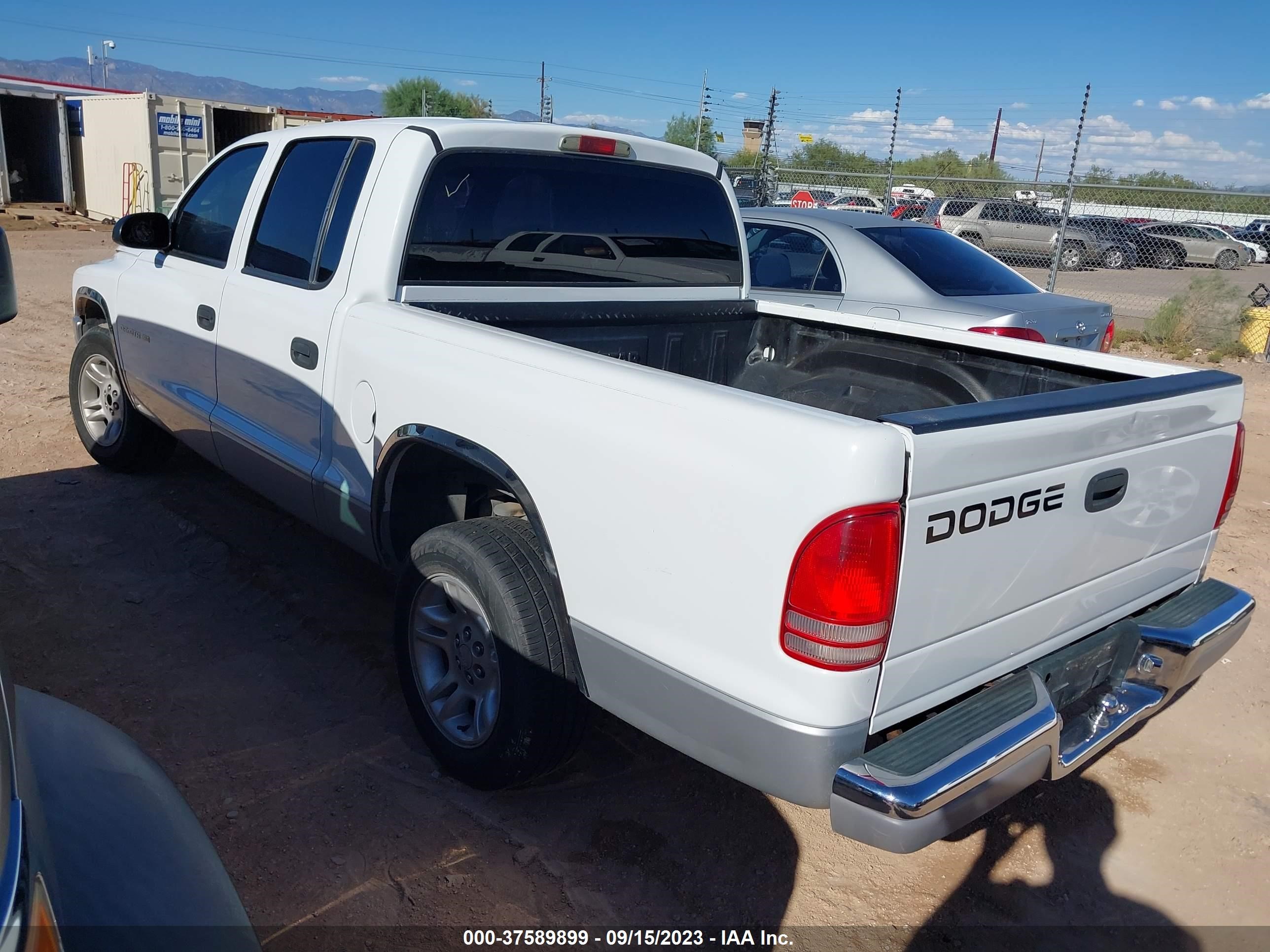 Photo 2 VIN: 1B7HL2AN61S268928 - DODGE DAKOTA 