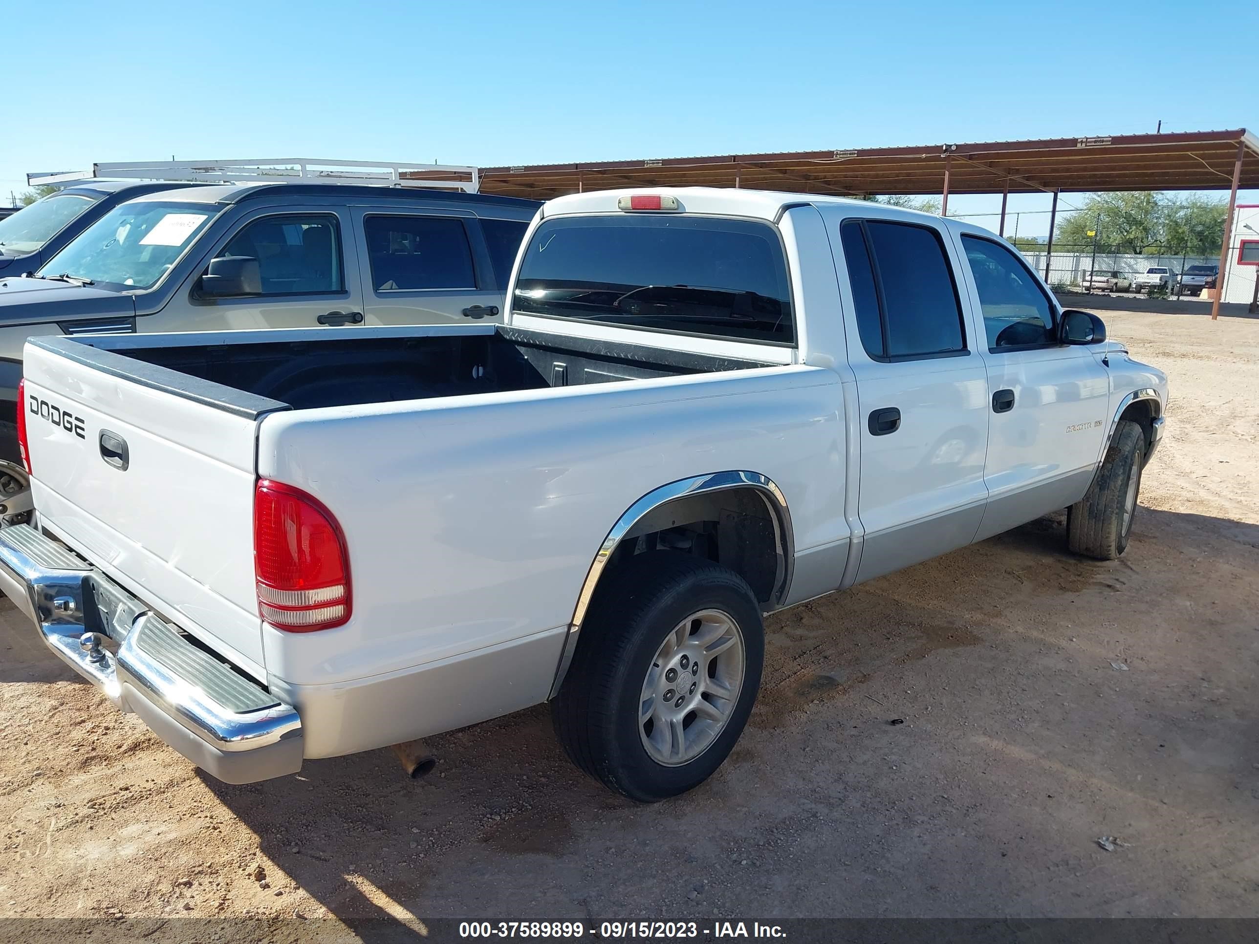 Photo 3 VIN: 1B7HL2AN61S268928 - DODGE DAKOTA 