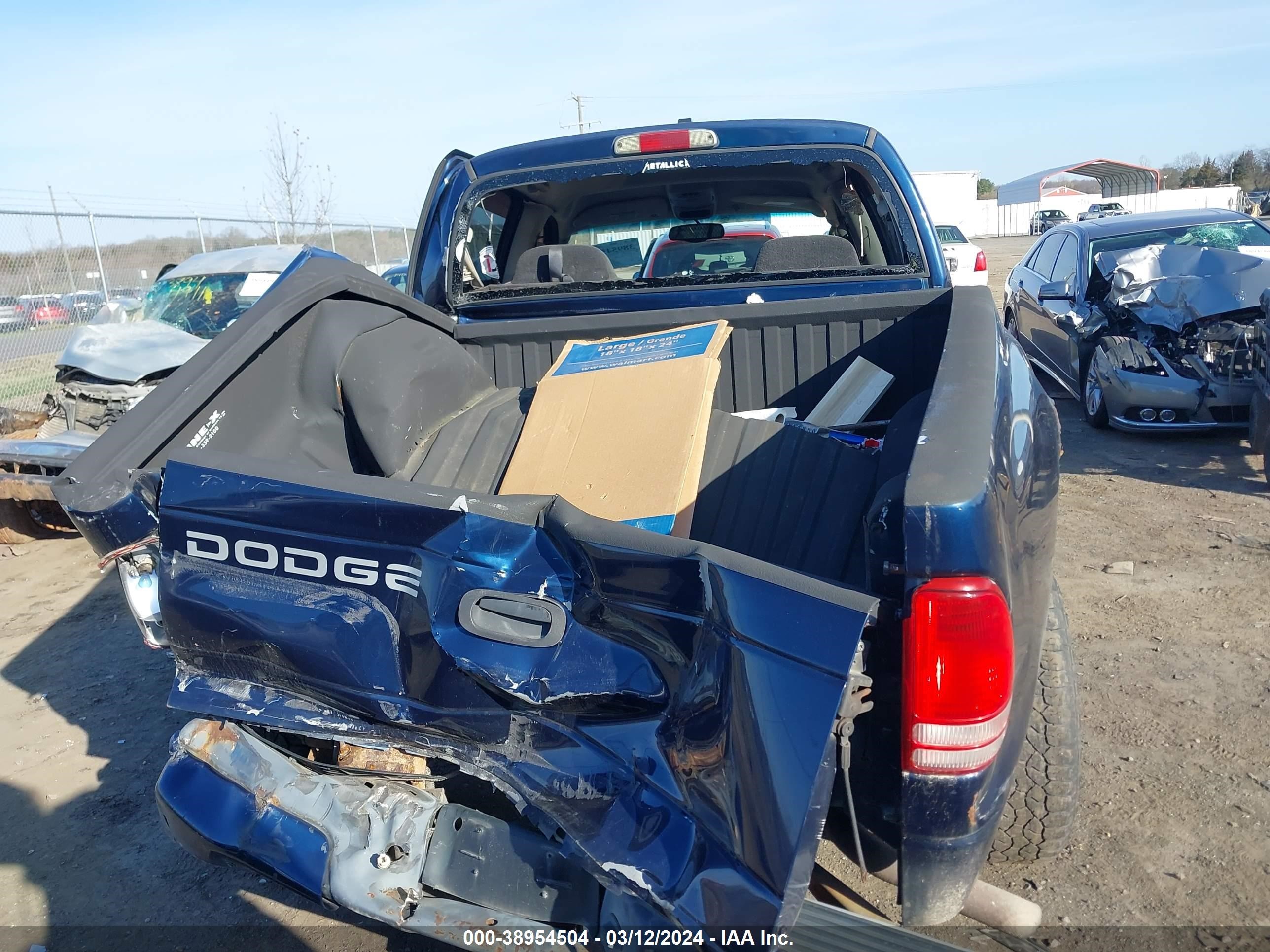 Photo 15 VIN: 1B7HL2AX81S315460 - DODGE DAKOTA 