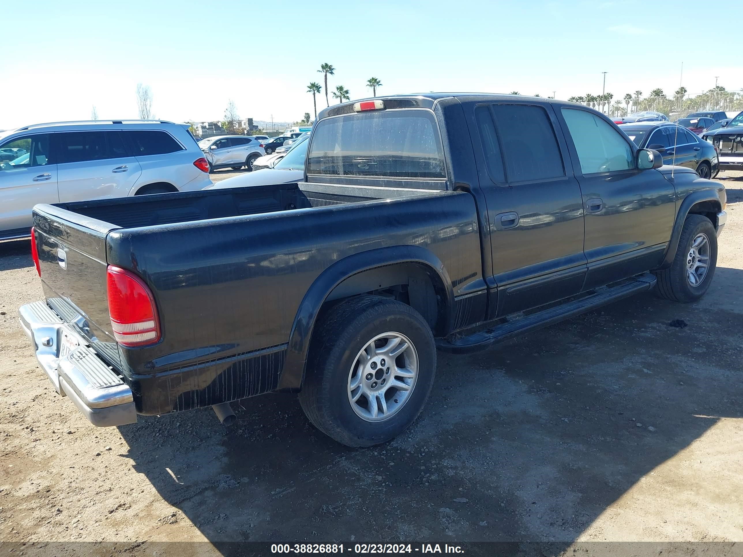 Photo 3 VIN: 1B7HL48N72S586334 - DODGE DAKOTA 