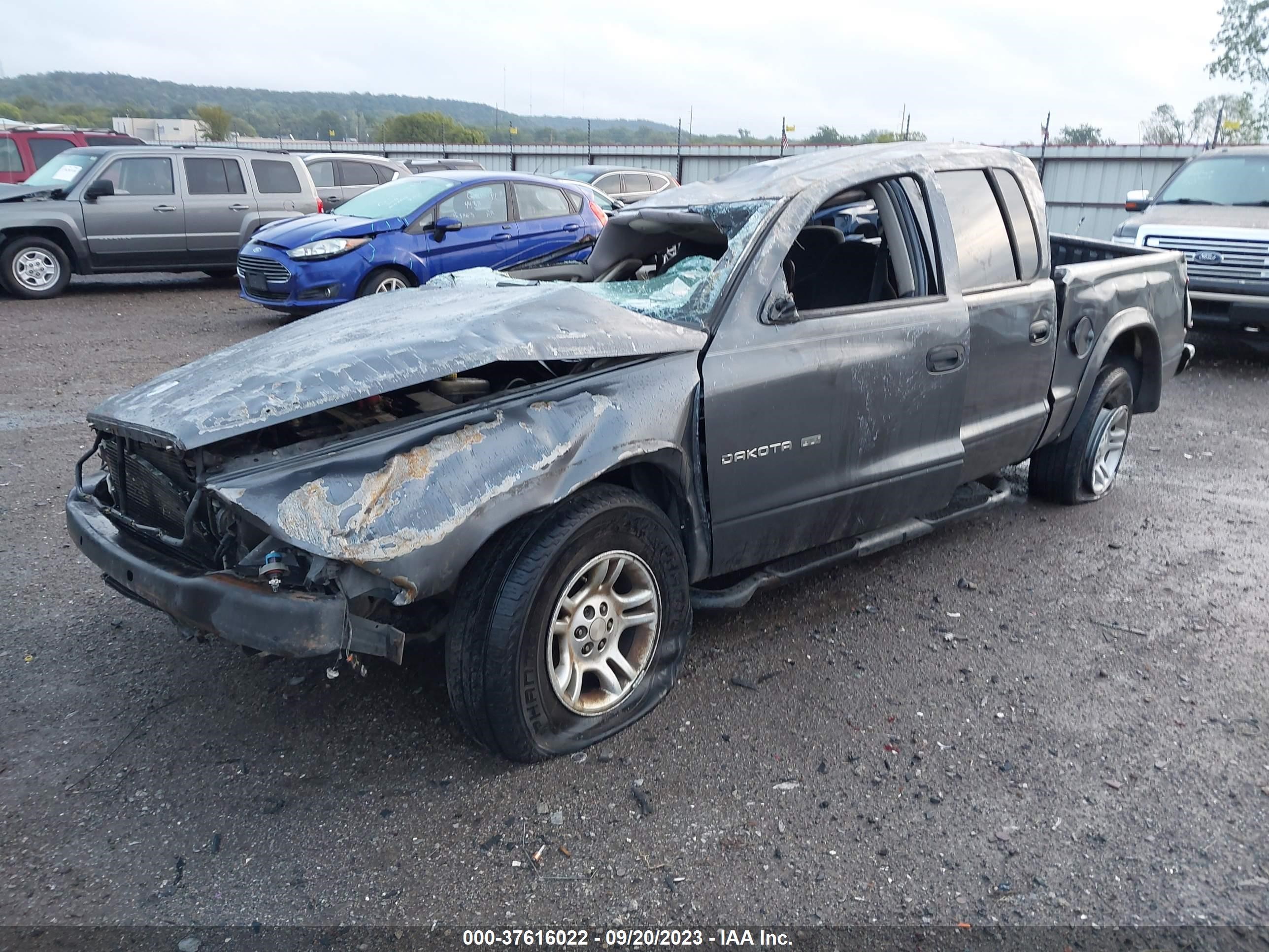 Photo 1 VIN: 1B7HL48NX2S502460 - DODGE DAKOTA 