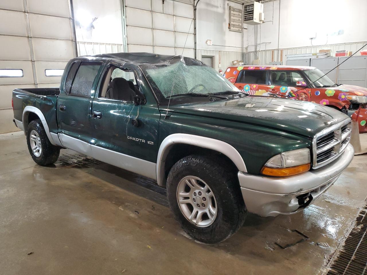 Photo 3 VIN: 1B7HL48X12S560832 - DODGE DAKOTA 