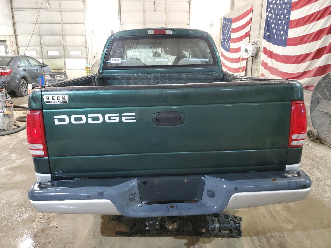 Photo 5 VIN: 1B7HL48X12S560832 - DODGE DAKOTA 