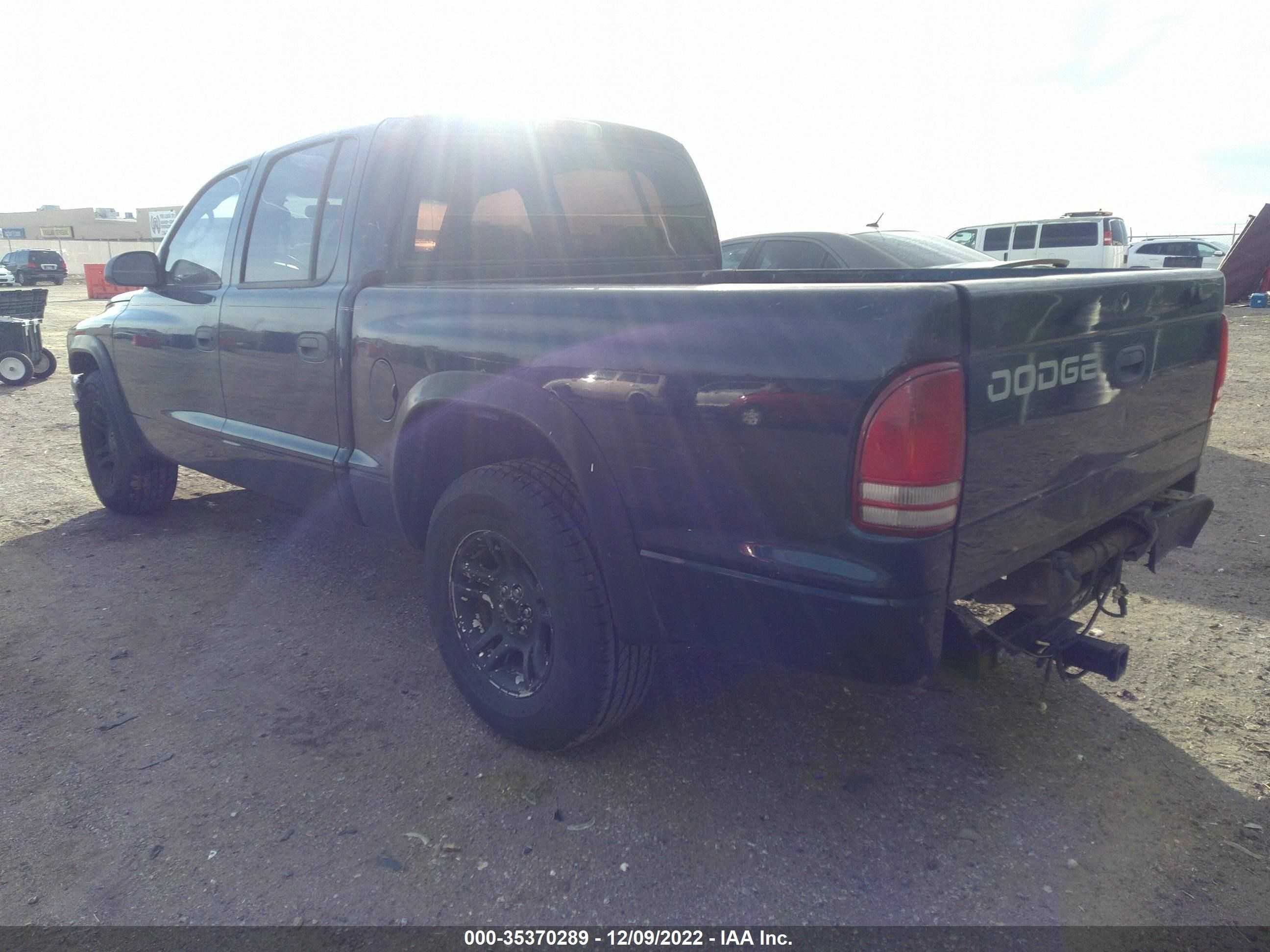 Photo 2 VIN: 1B7HL48X92S513144 - DODGE DAKOTA 