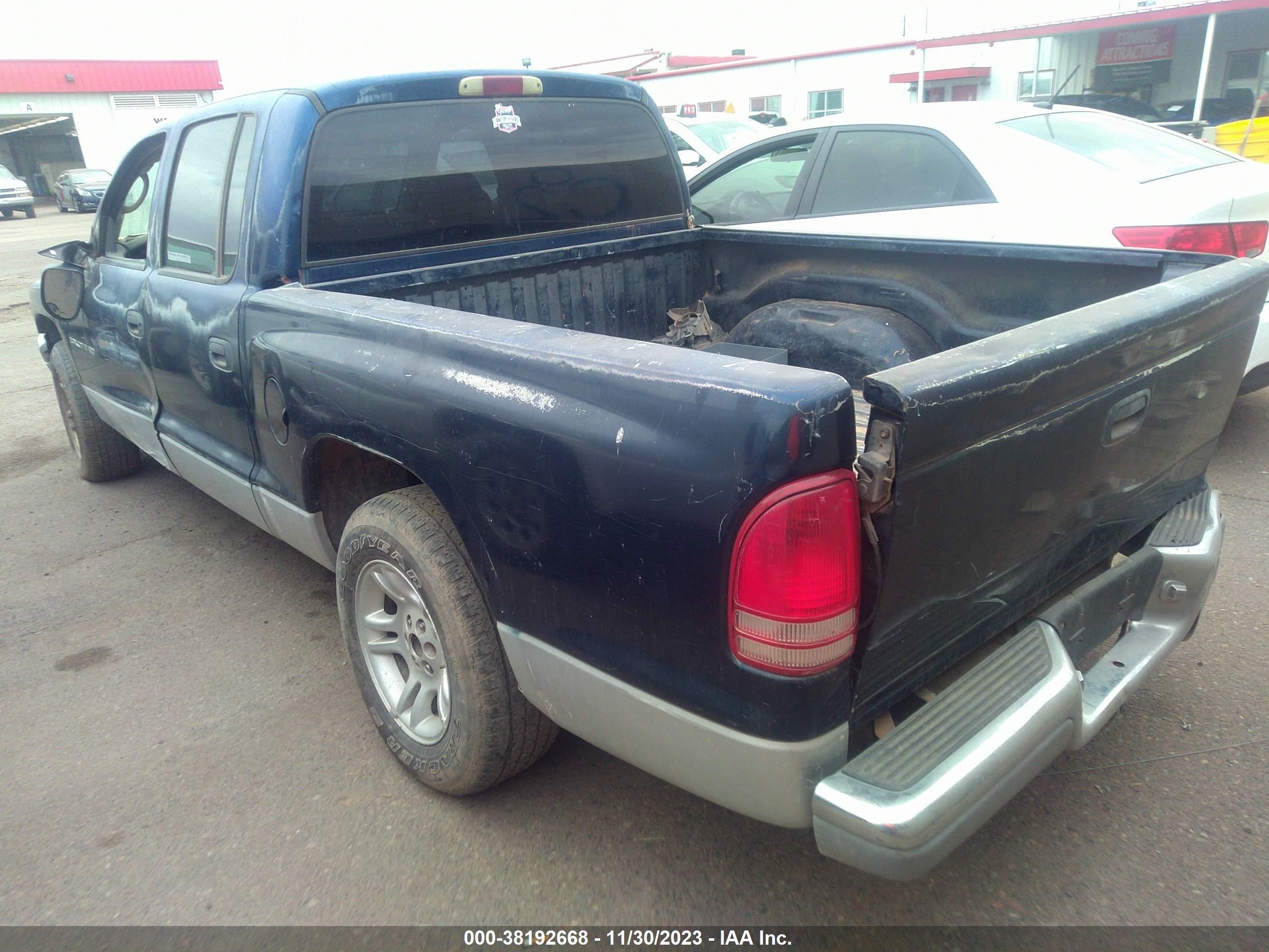 Photo 2 VIN: 1B7HL48XX2S713157 - DODGE DAKOTA 