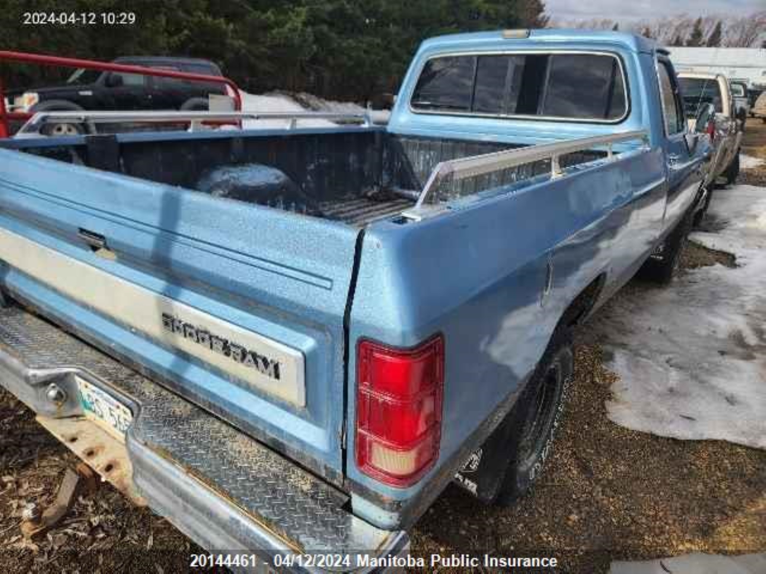 Photo 3 VIN: 1B7HW14T1GS093847 - DODGE NULL 