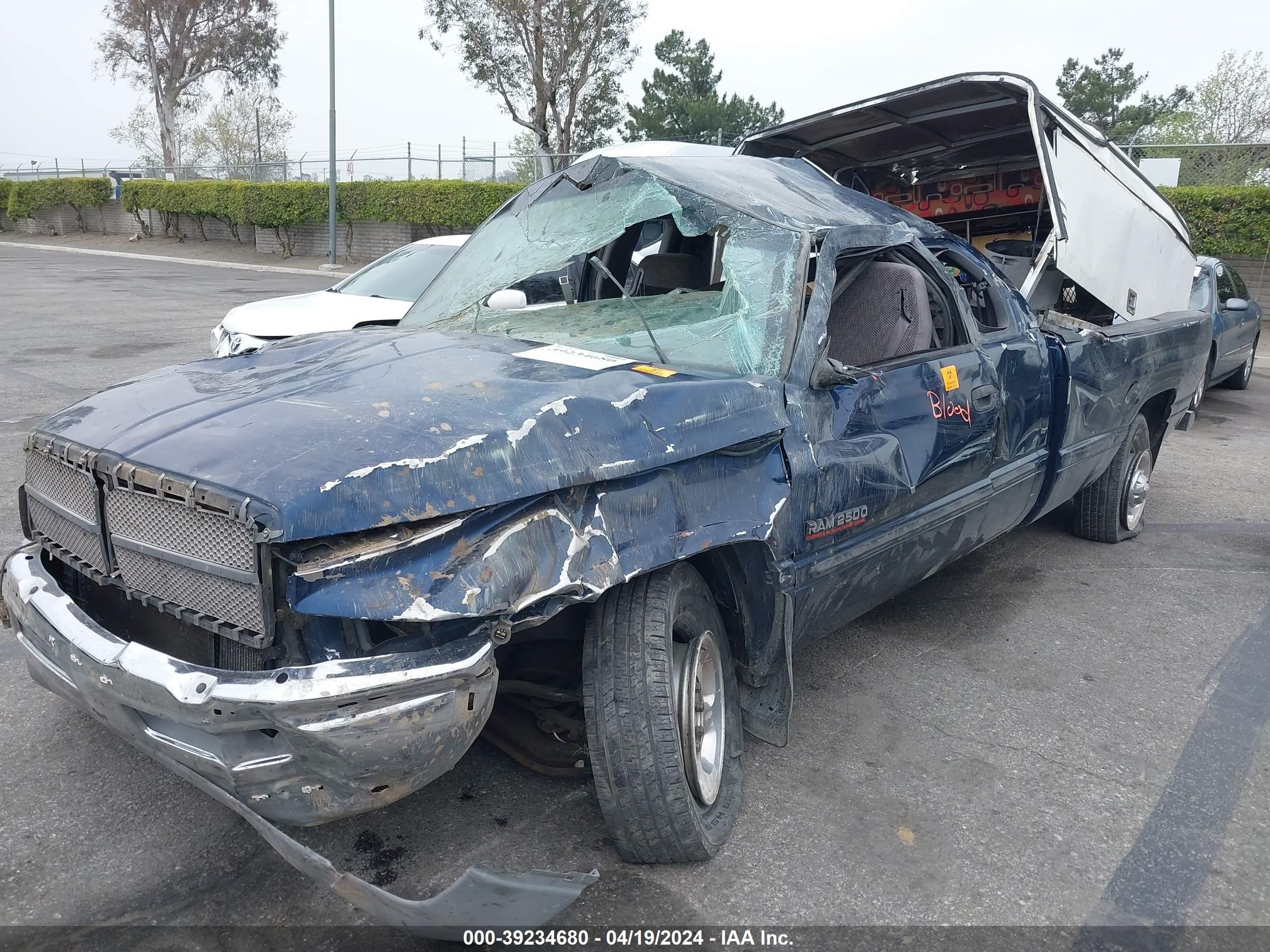 Photo 1 VIN: 1B7KC23621J524709 - DODGE RAM 