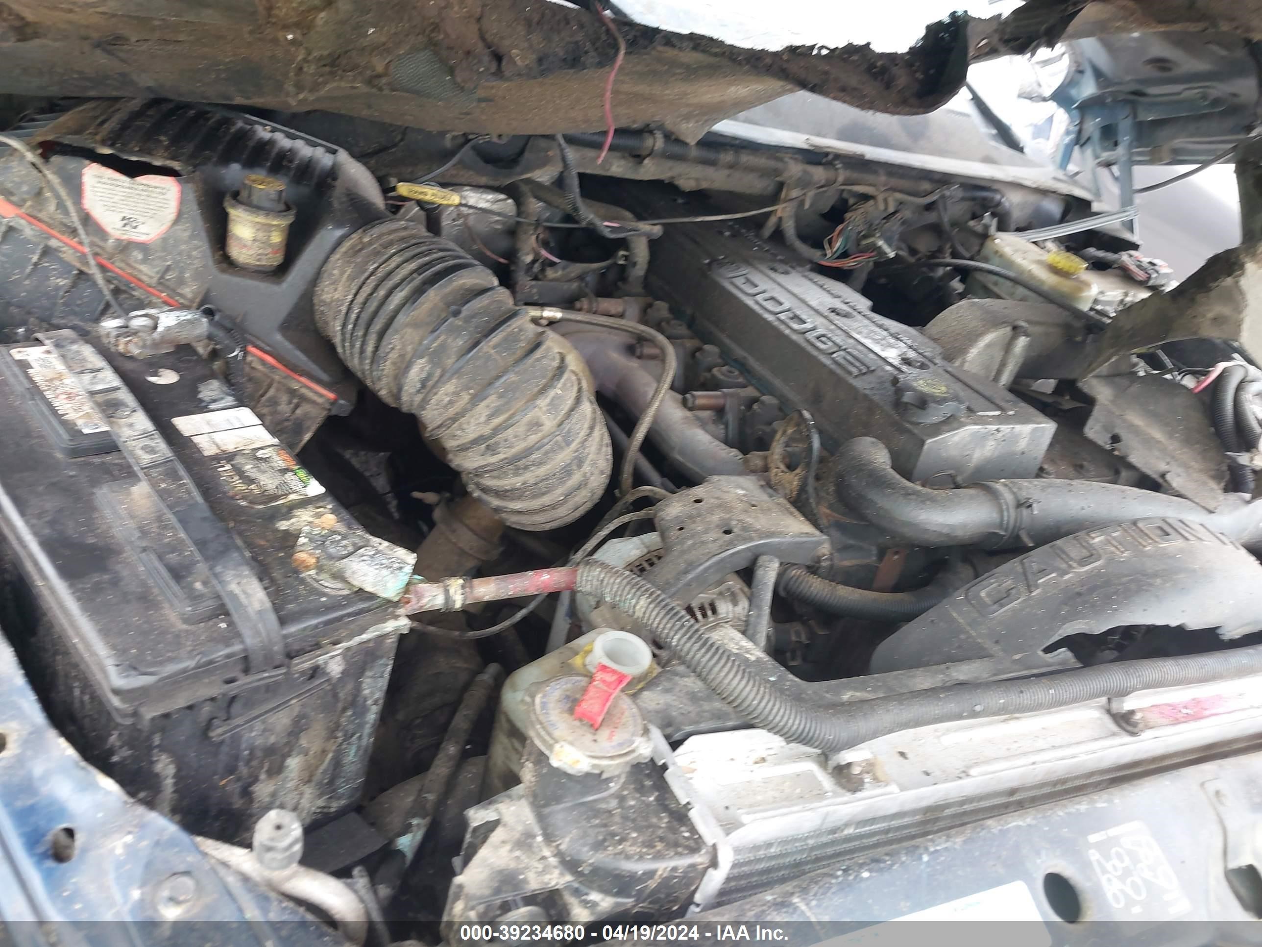 Photo 9 VIN: 1B7KC23621J524709 - DODGE RAM 