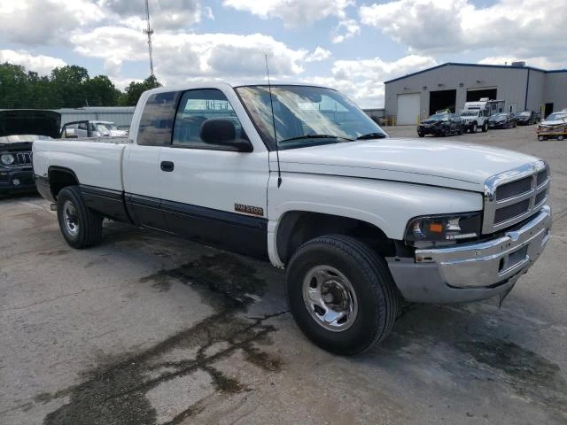 Photo 3 VIN: 1B7KC2365WJ252275 - DODGE RAM 2500 