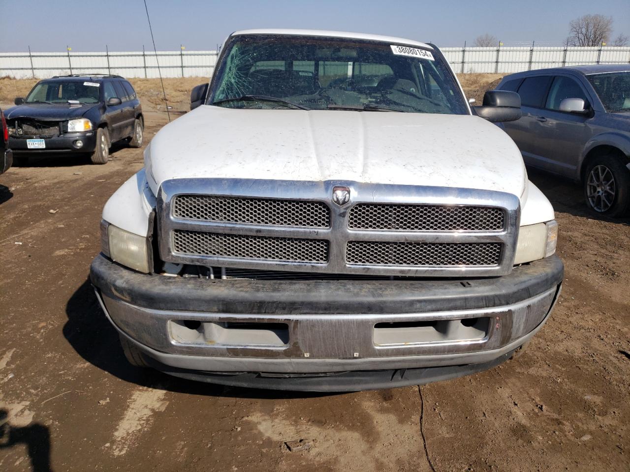 Photo 4 VIN: 1B7KC23771J511138 - DODGE RAM 