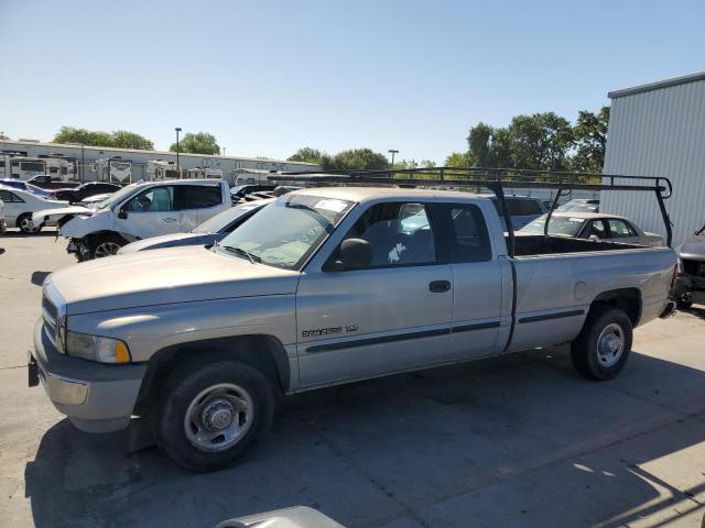 Photo 1 VIN: 1B7KC23W6XJ551758 - DODGE RAM 2500 