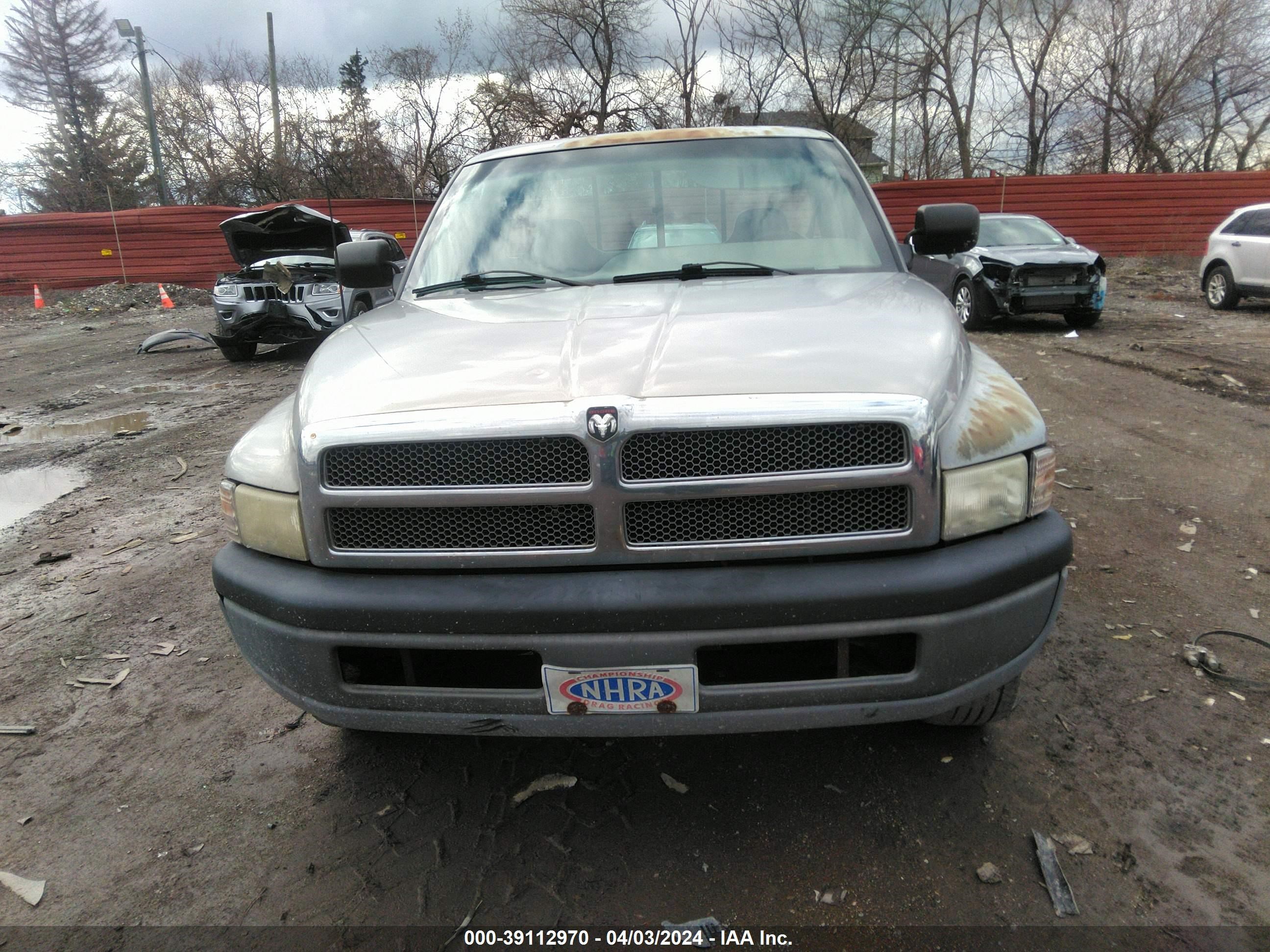 Photo 11 VIN: 1B7KC26ZXRS638646 - DODGE RAM 