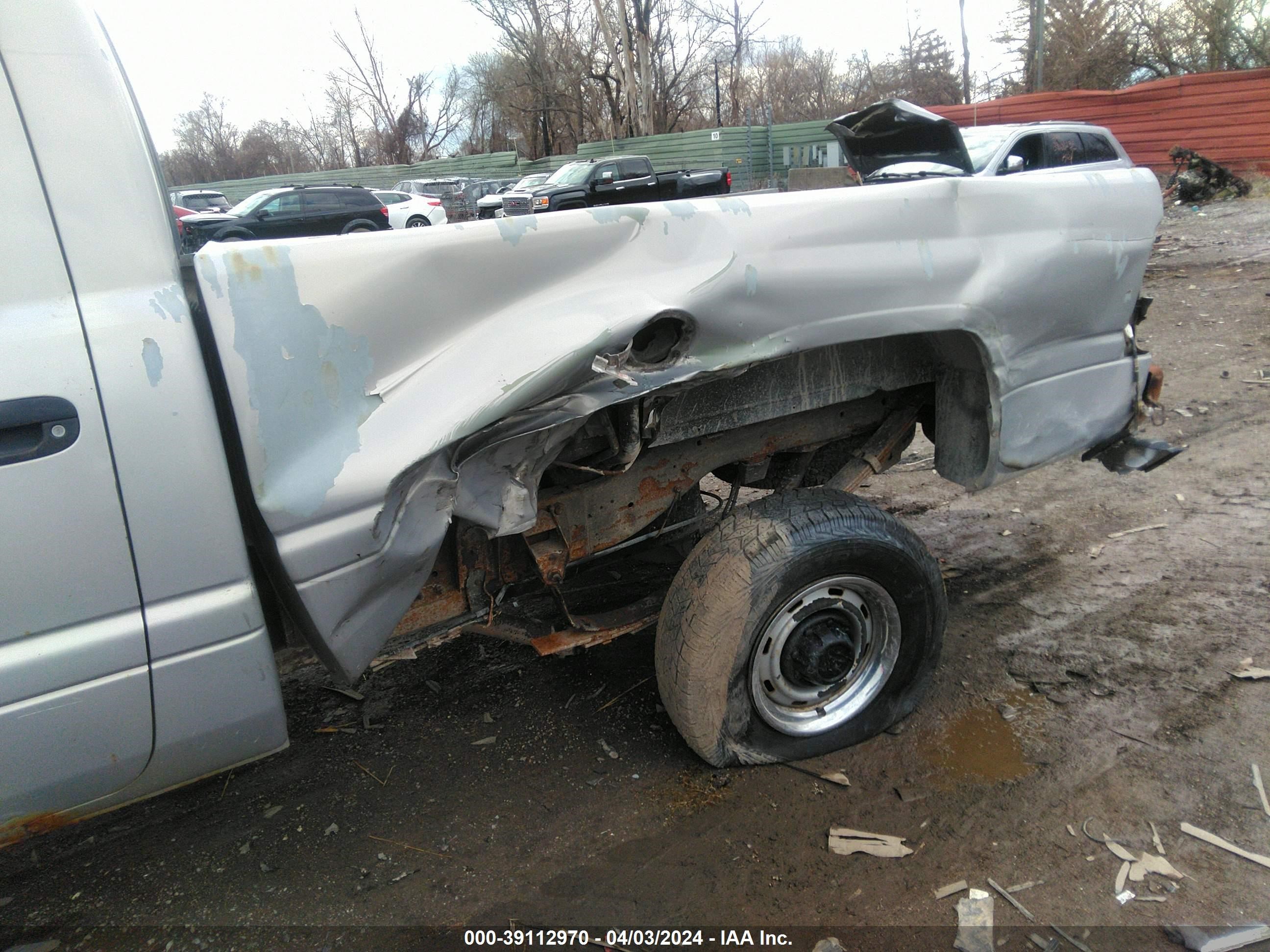 Photo 5 VIN: 1B7KC26ZXRS638646 - DODGE RAM 