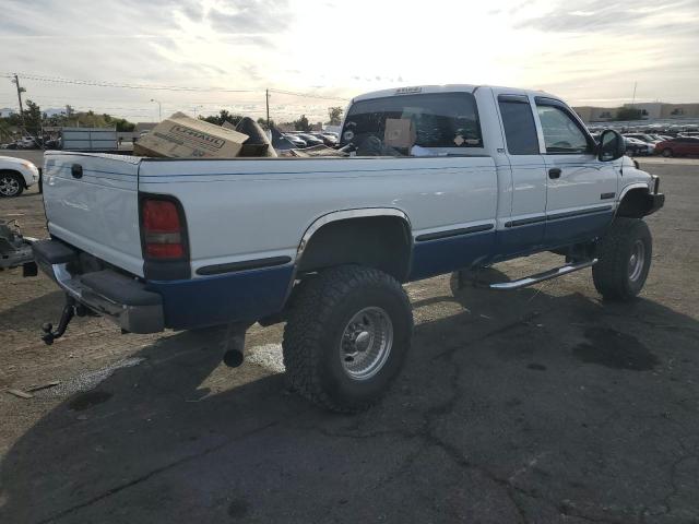 Photo 2 VIN: 1B7KF2361XJ650110 - DODGE RAM 2500 