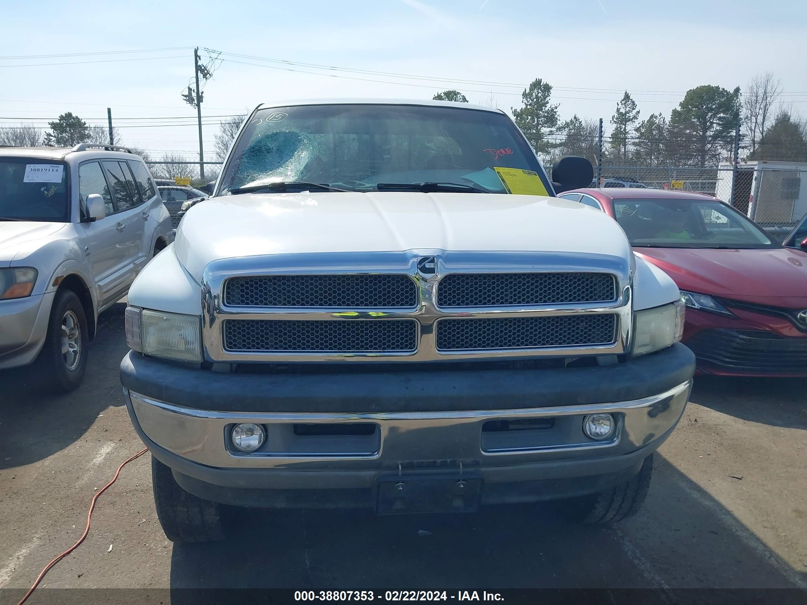 Photo 11 VIN: 1B7KF23631J503410 - DODGE RAM 