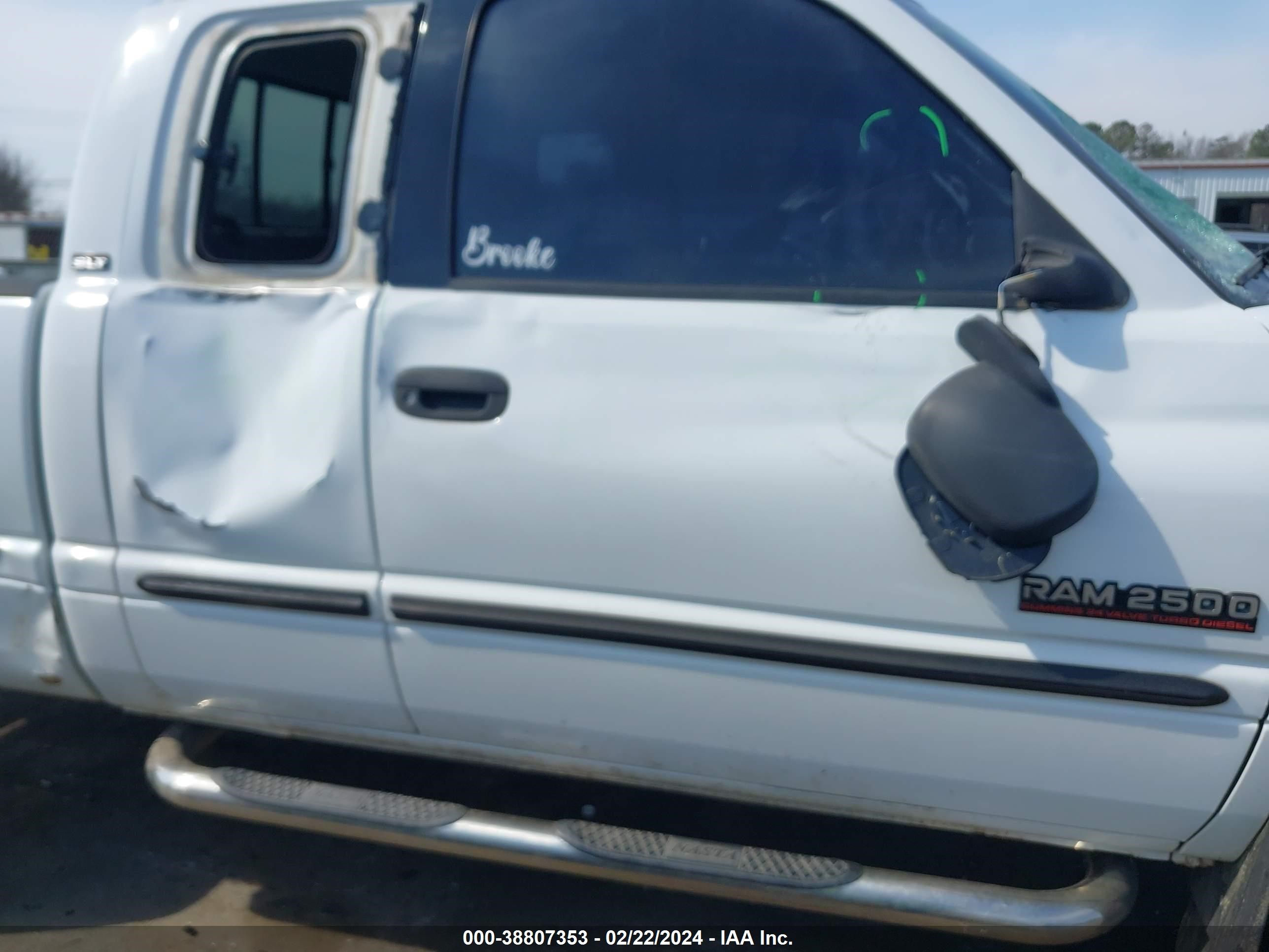 Photo 16 VIN: 1B7KF23631J503410 - DODGE RAM 